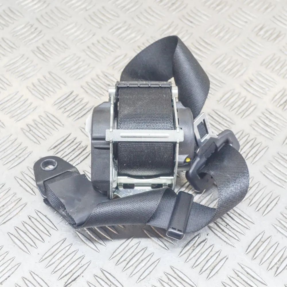 Maserati Ghibli Rear Right Seatbelt Rear Right Seatbelt — MASERATI GHIBLI (M157) (2...