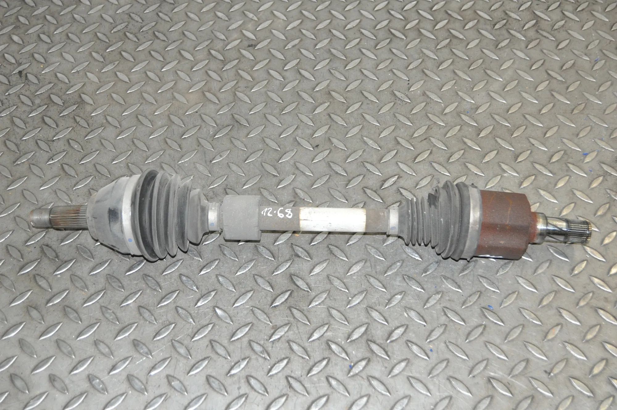 Mini Countryman, Paceman (R60 / R61) Front Left Driveshaft Front Left Driveshaft — MINI COUNTRYMAN (R60) (...
