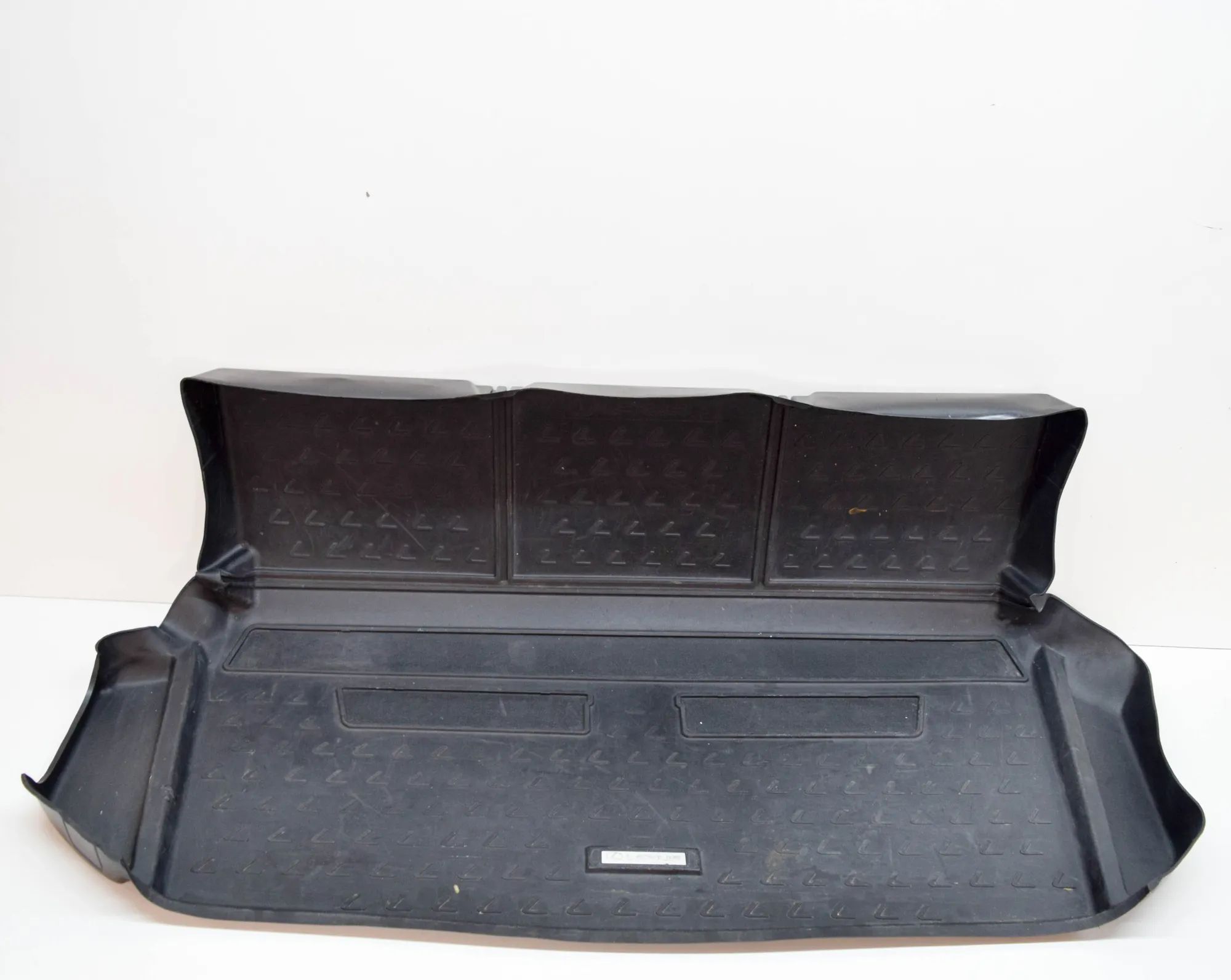 Lexus RX Boot carpet Boot carpet — LEXUS RX (_L2_) (2015-...)

Gener...