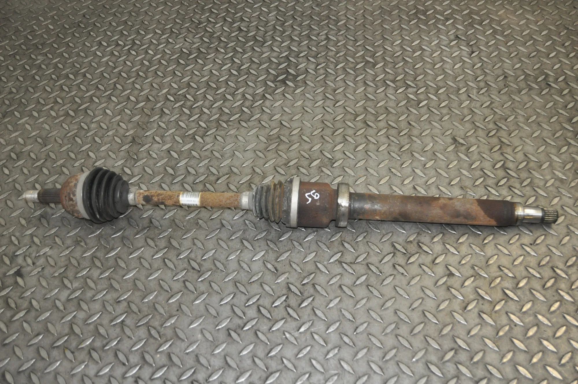 Ford Fiesta Front Right Driveshaft Front Right Driveshaft — FORD FIESTA (VI) (2008...