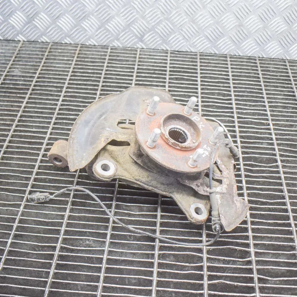 Mazda CX-5 (KE) Front Left Wheel Hub Front Left Wheel Hub — MAZDA CX-5 (KE, GH) (201...