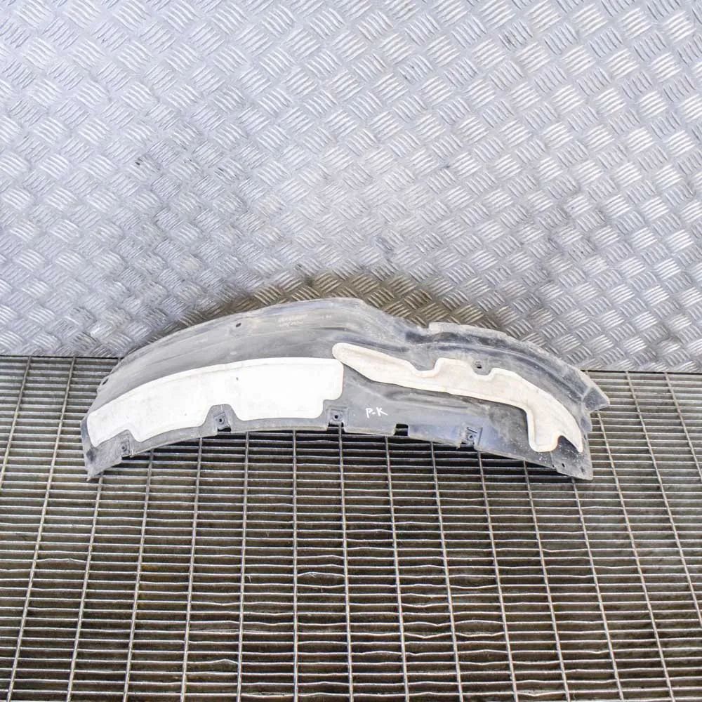 Mitsubishi L200 Wheel arch liner — front — left — rear section Wheel arch liner — front — left — rear section ...