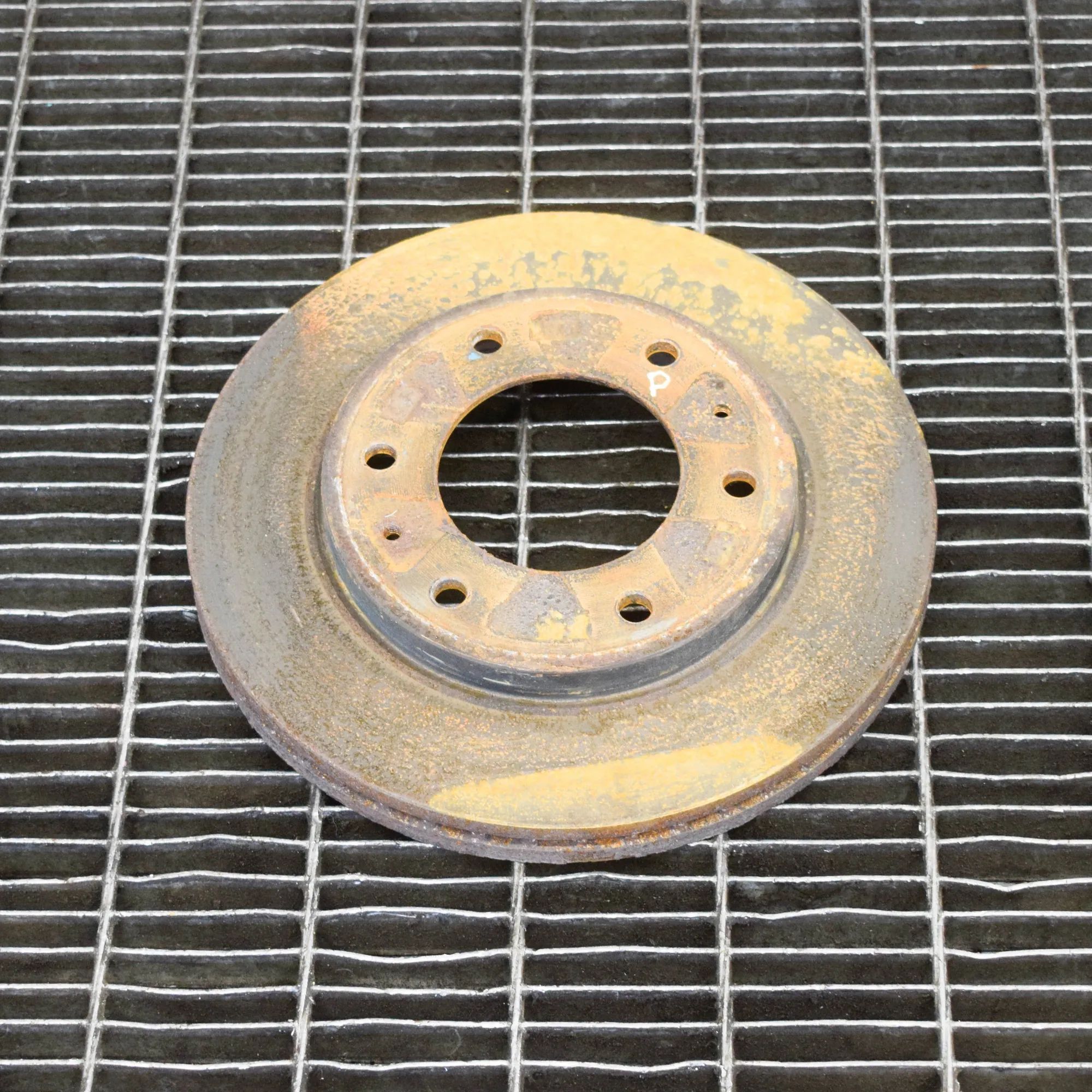 Mitsubishi L200 Front Right Brake Disc Front Right Brake Disc — MITSUBISHI L (200 / TR...