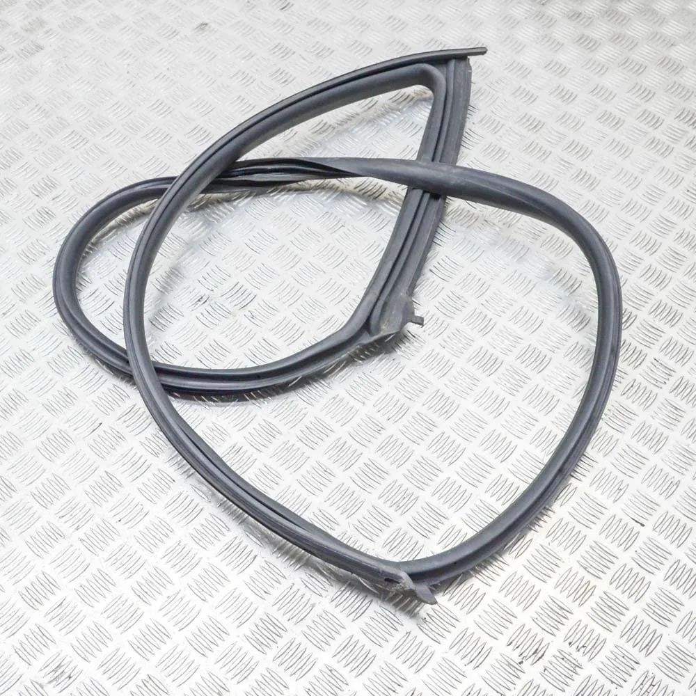 Maserati Ghibli Door rubber seal — front left Door rubber seal — front left — MASERATI GHIBLI...