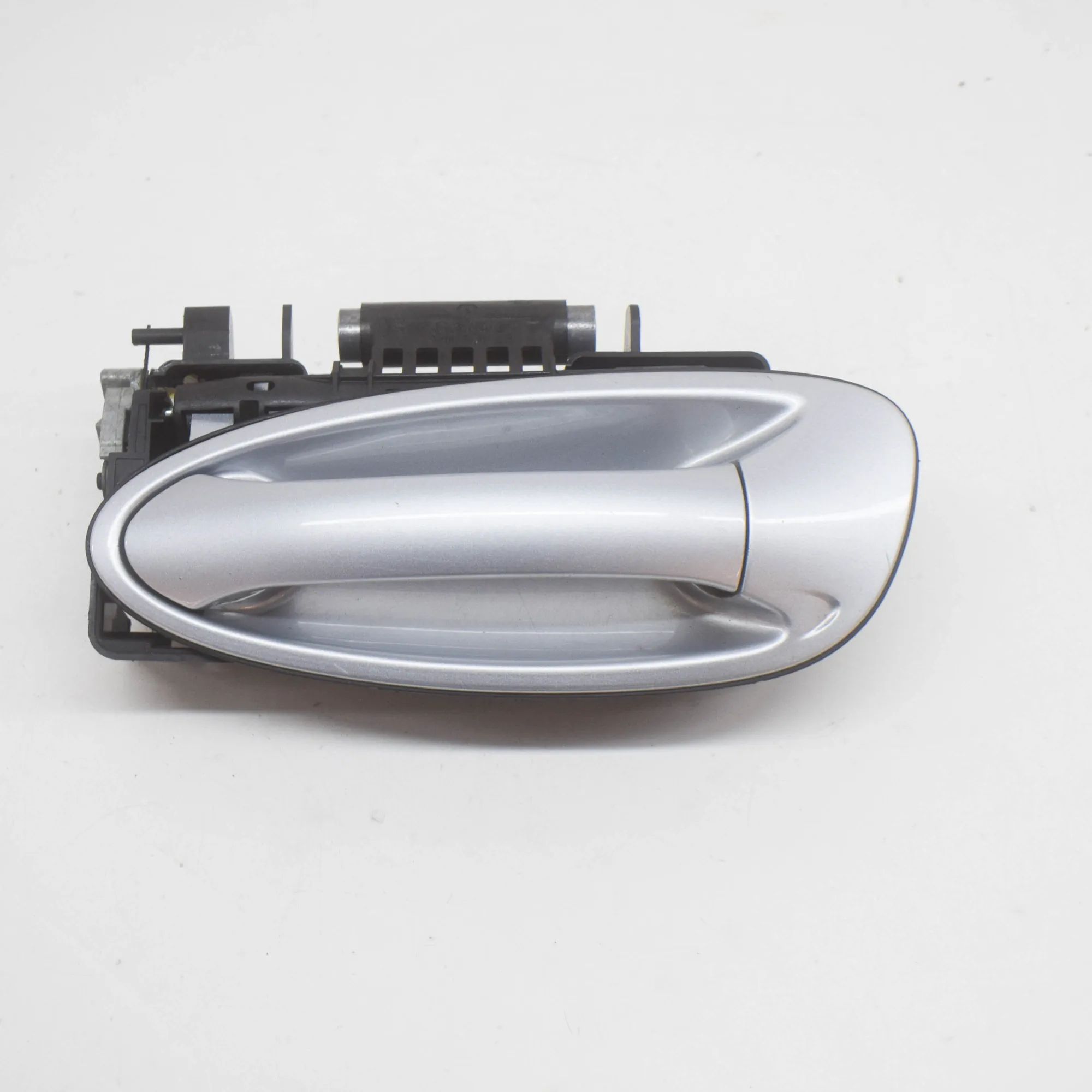 Porsche Panamera Exterior door handle — rear left