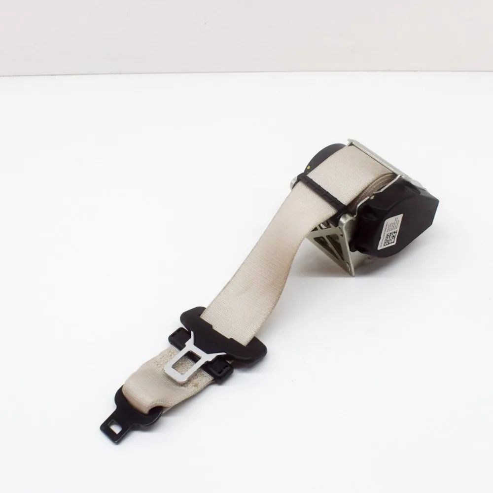 Maserati Ghibli Rear Middle Seatbelt Rear Middle Seatbelt — MASERATI GHIBLI (M157) (...