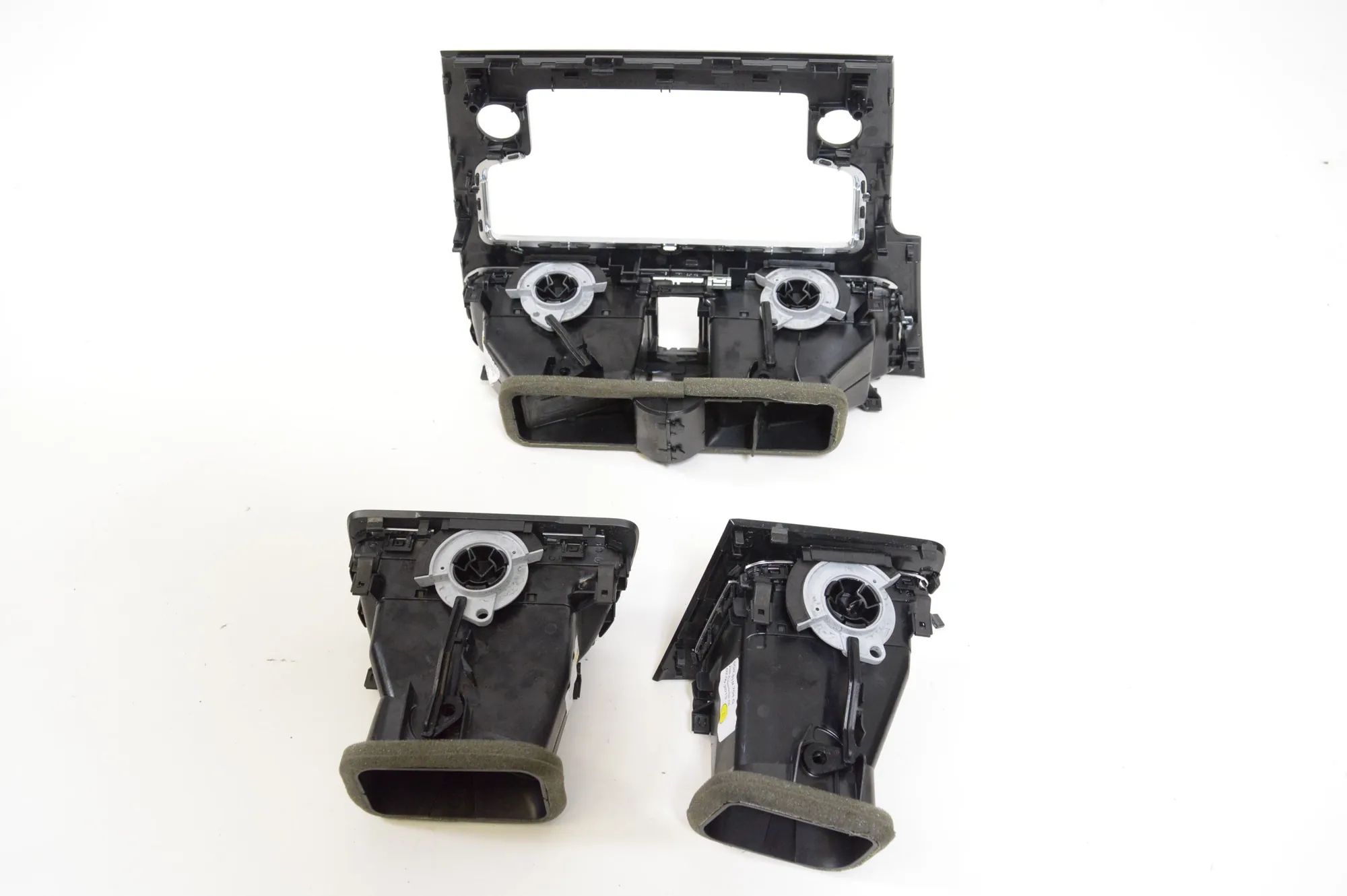 Volkswagen Golf 7 Dashboard Air Vents Dashboard Air Vents — VW GOLF (VII 5G1, BQ1, BE...