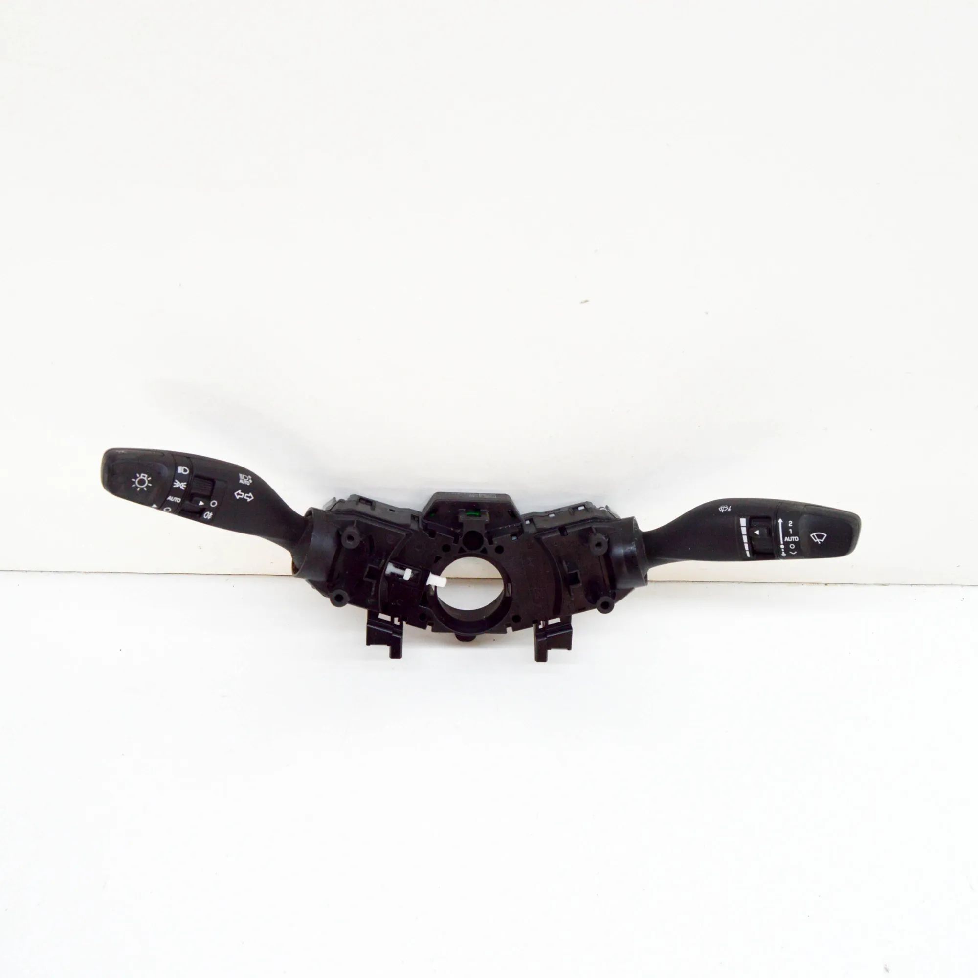 Hyundai Ioniq Indicator Wiper Stalk Switch Indicator Wiper Stalk Switch — HYUNDAI IONIQ (A...
