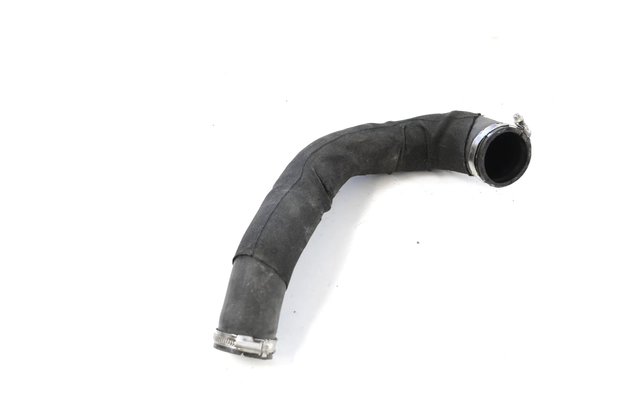 Audi A4 (B8) Intercooler hose — right Intercooler hose — right — AUDI A4 (Avant 8K5, ...
