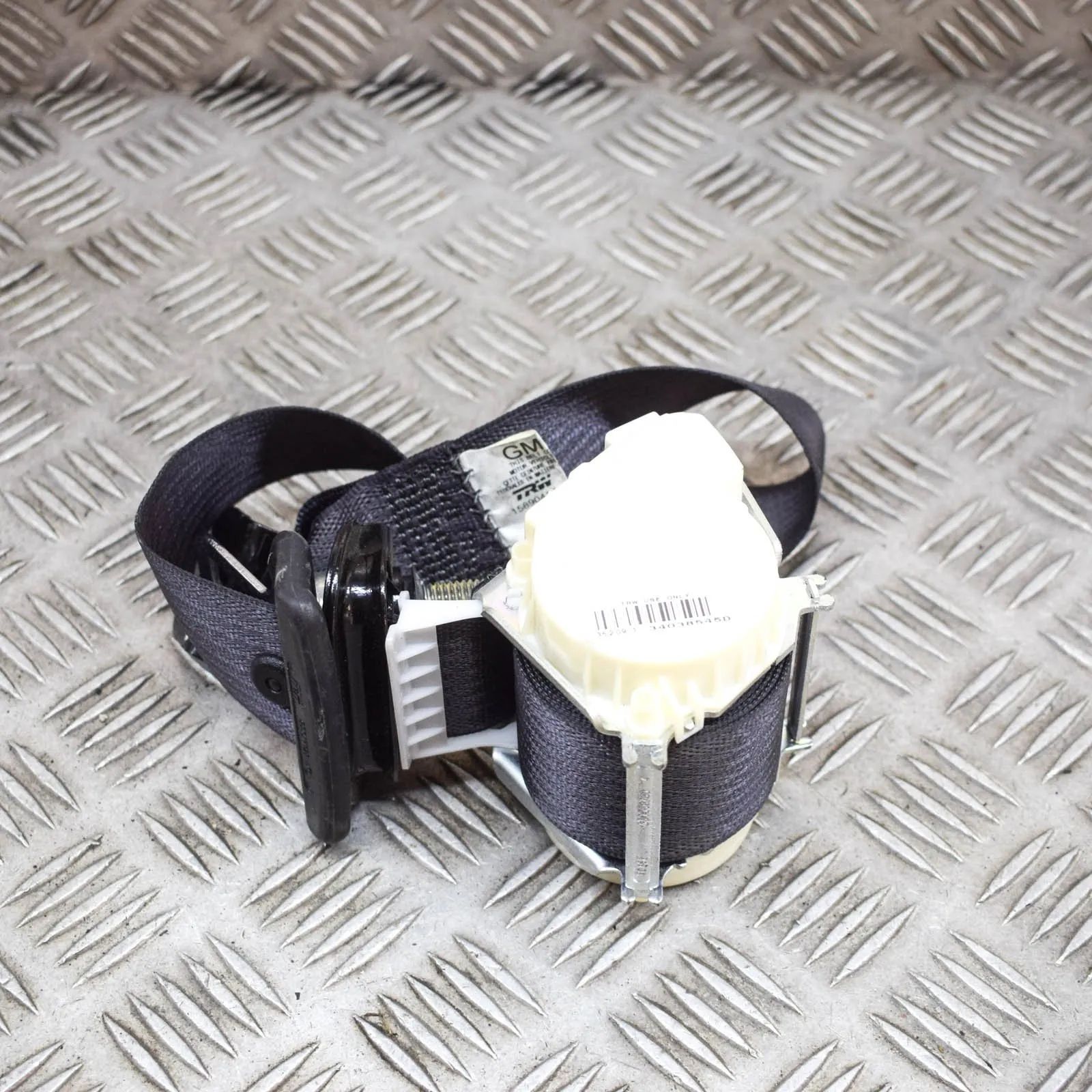 Chevrolet Camaro Rear Right Seatbelt Rear Right Seatbelt — CHEVROLET CAMARO (2009-20...