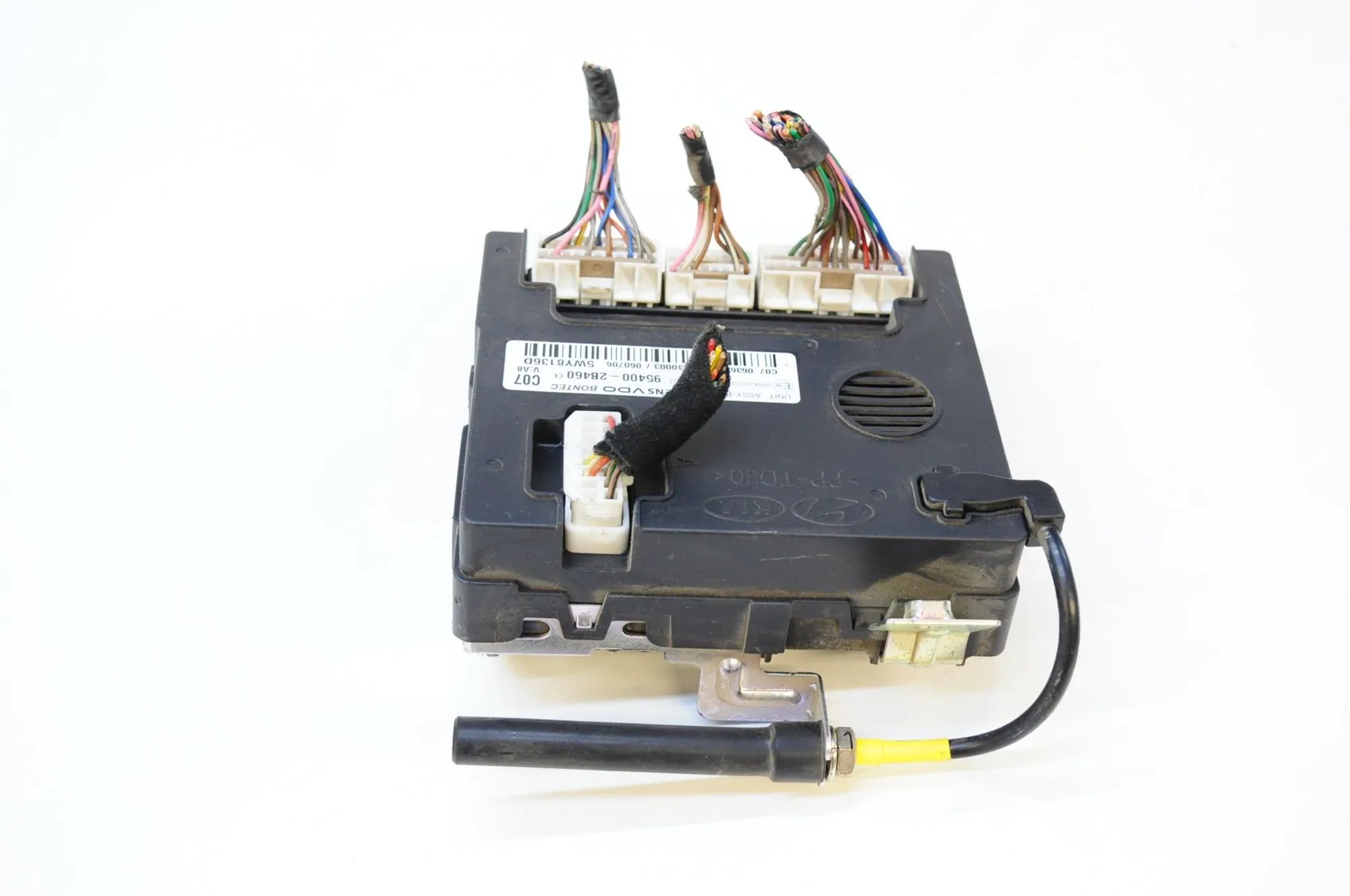 Hyundai Santa Fe Comfort Control Unit Comfort Control Unit — HYUNDAI SANTA (FÉ II CM)...