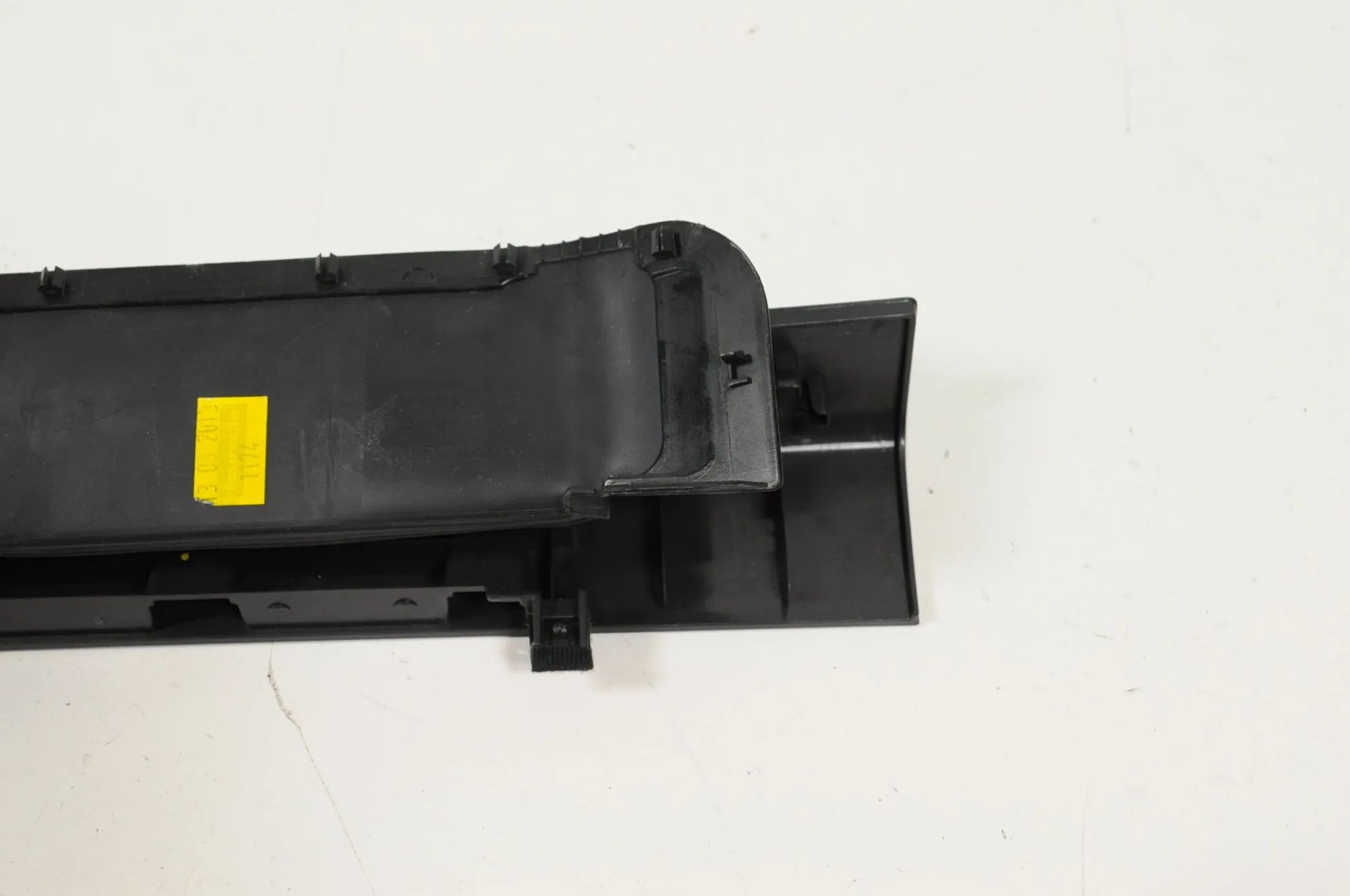Volvo XC60 Other Interior Parts Other Interior Parts — VOLVO XC60 (2008-2017) —...
