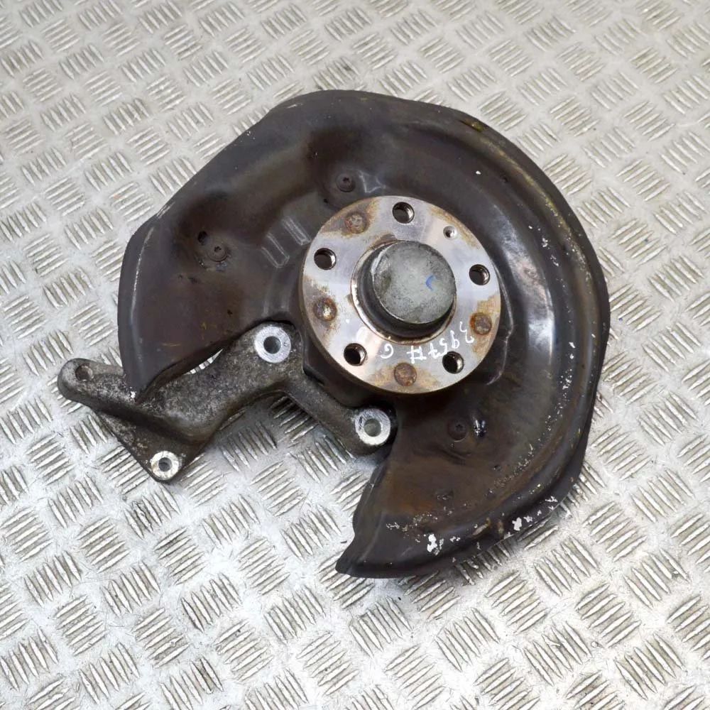 Audi Q3 (8U) Rear Right Wheel Hub Rear Right Wheel Hub — AUDI Q3 (8U) (2011-2018)...
