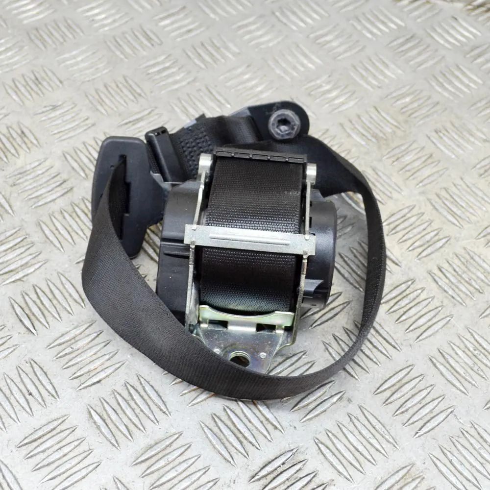 Maserati Ghibli Rear Left Seatbelt Rear Left Seatbelt — MASERATI GHIBLI (M157) (20...