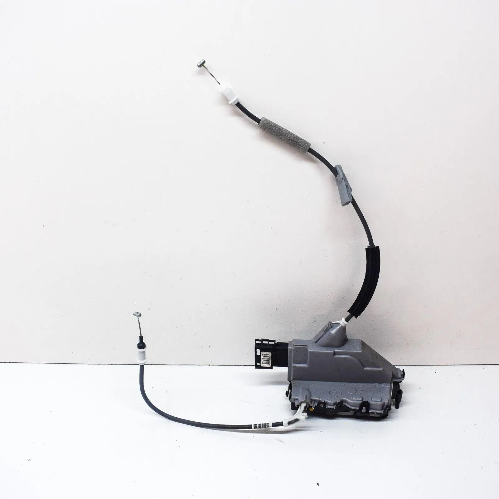 Opel Mokka (B) Door lock — rear left