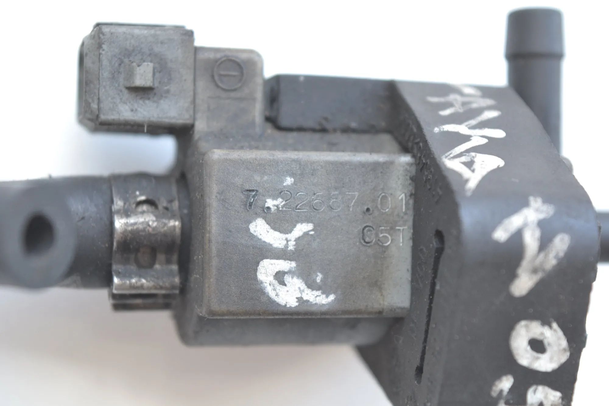 Porsche Cayenne Solenoid valve