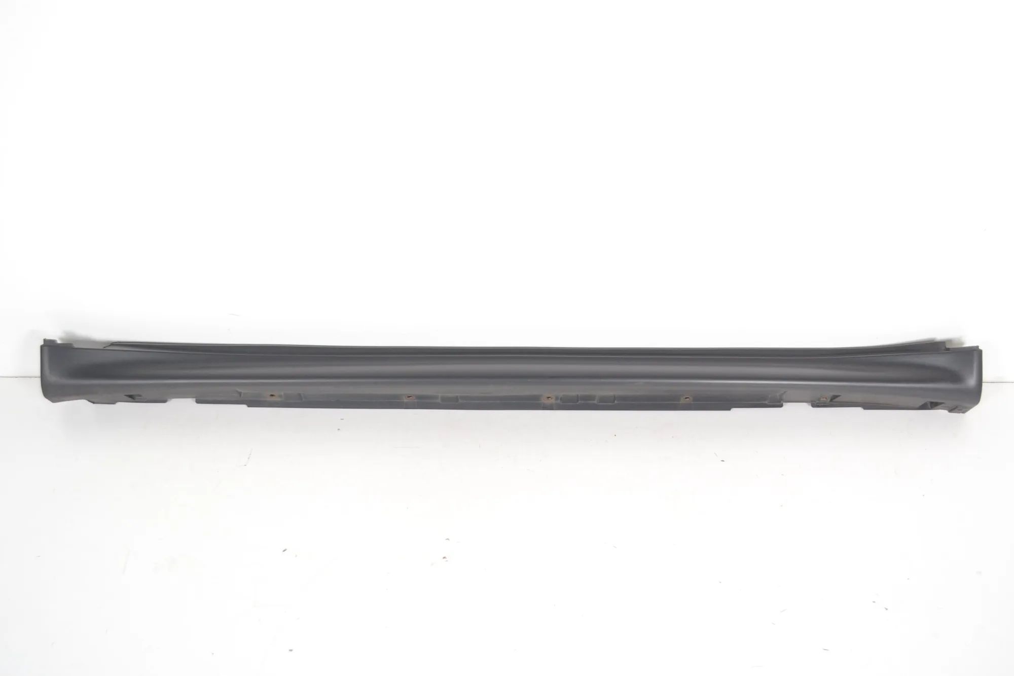 Nissan Juke Left Side Plastic Sideskirt Cover Left Side Plastic Sideskirt Cover — NISSAN JUKE...