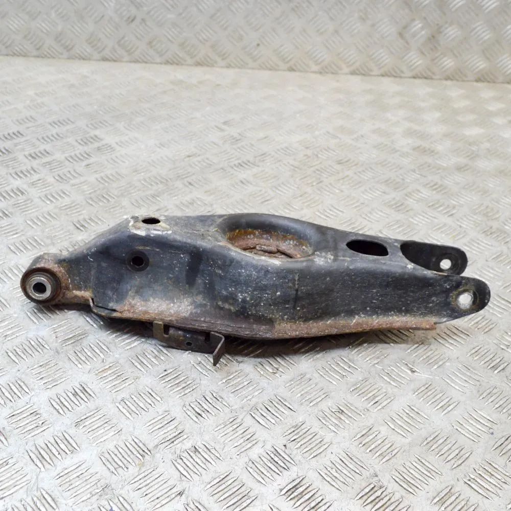 Maserati Quattroporte Rear Right Lower Control Arm Rear Right Lower Control Arm — MASERATI QUATTRO...