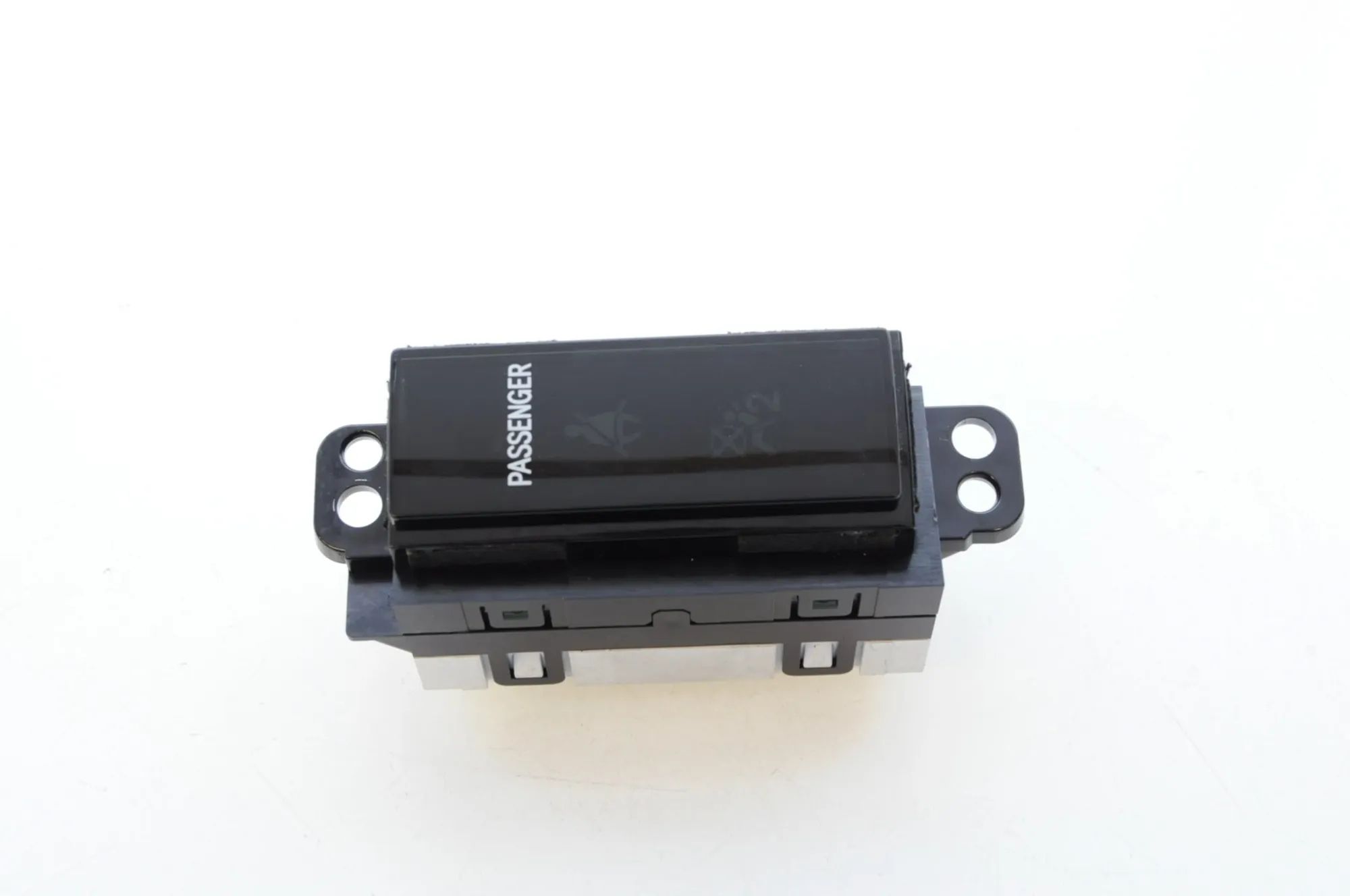 Toyota Land Cruiser 150 Button Switch Panel Button Switch Panel — TOYOTA LAND CRUISER (_J15...