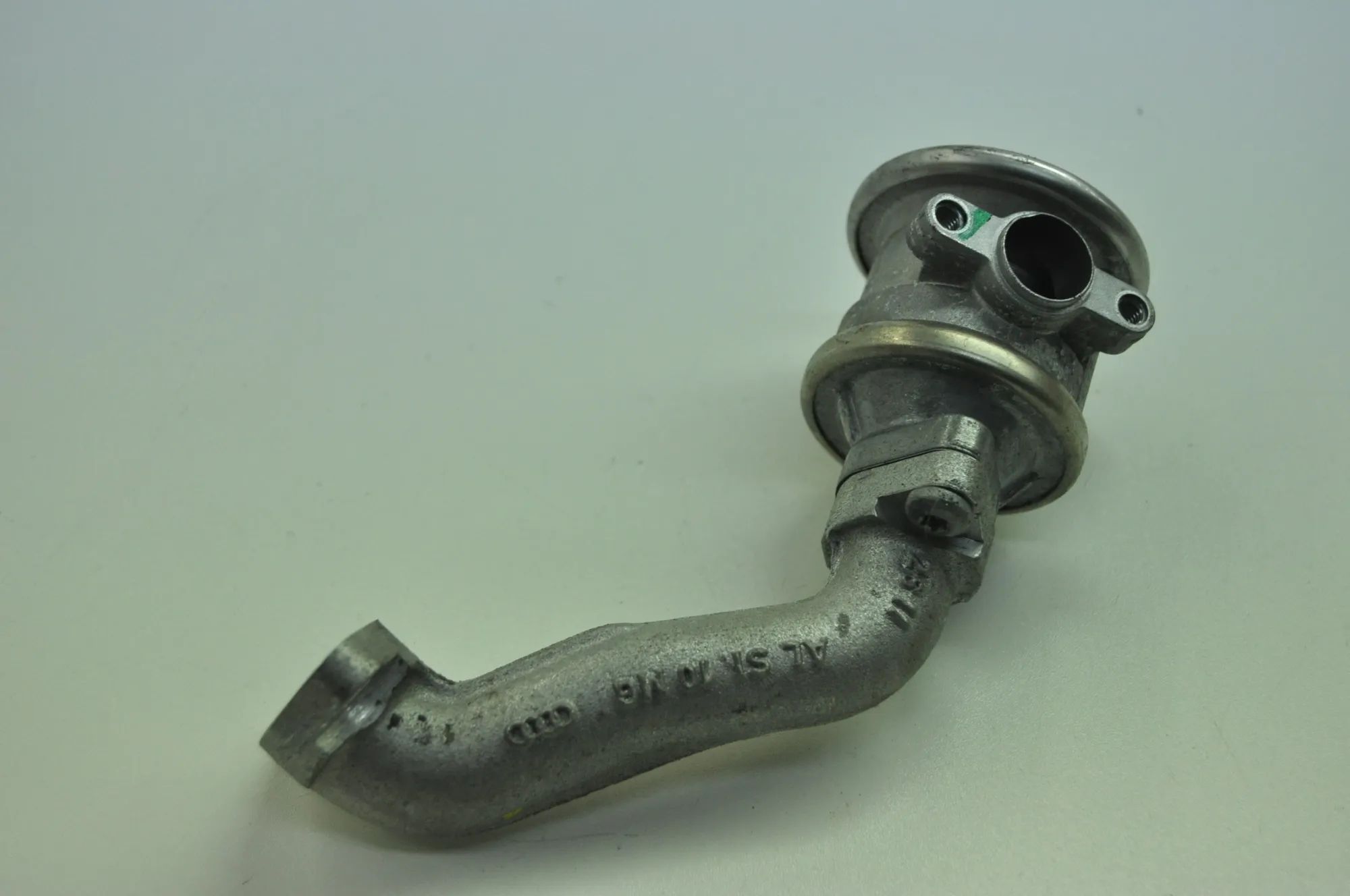 Audi A5 (B8) EGR Valve EGR valve — AUDI A5 (8T3) (2007-2016) — 07L1311...