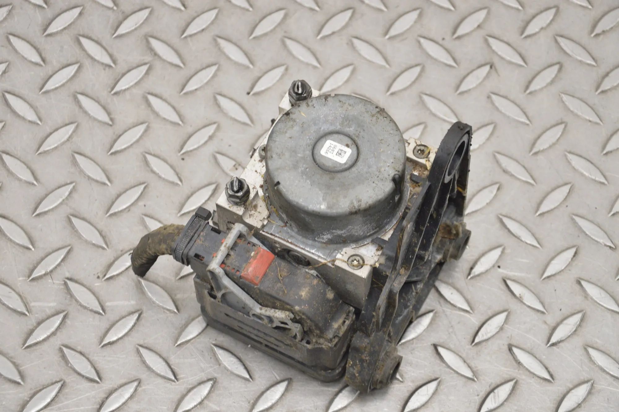 Volkswagen Golf 7 ABS hydraulic pump ABS Pump — VW GOLF (VII 5G1, BQ1, BE1, BE2) (20...