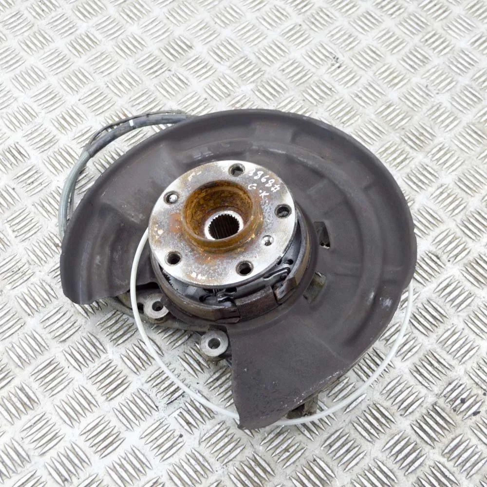 BMW 2 (F22 / F23) Rear Left Wheel Hub Spindle Rear Left Wheel Hub Spindle — BMW 2 SERIES COUP...