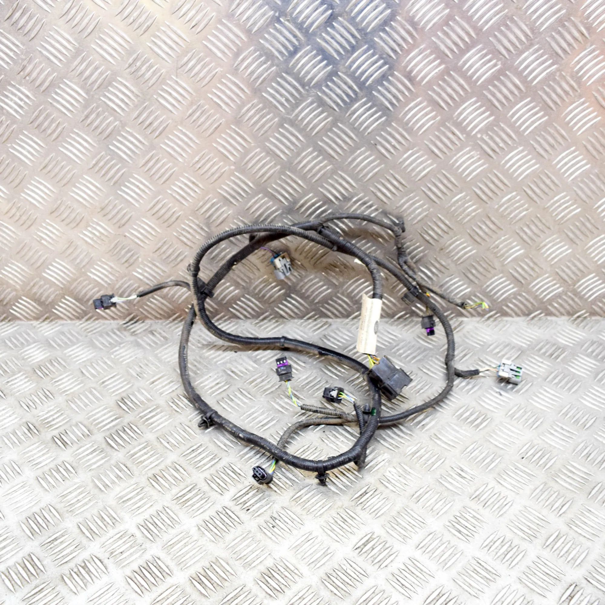 Land Rover Range Rover Evoque Rear Parking Sensor Wiring Loom Rear Parking Sensor Wiring Loom — LAND ROVER RA...