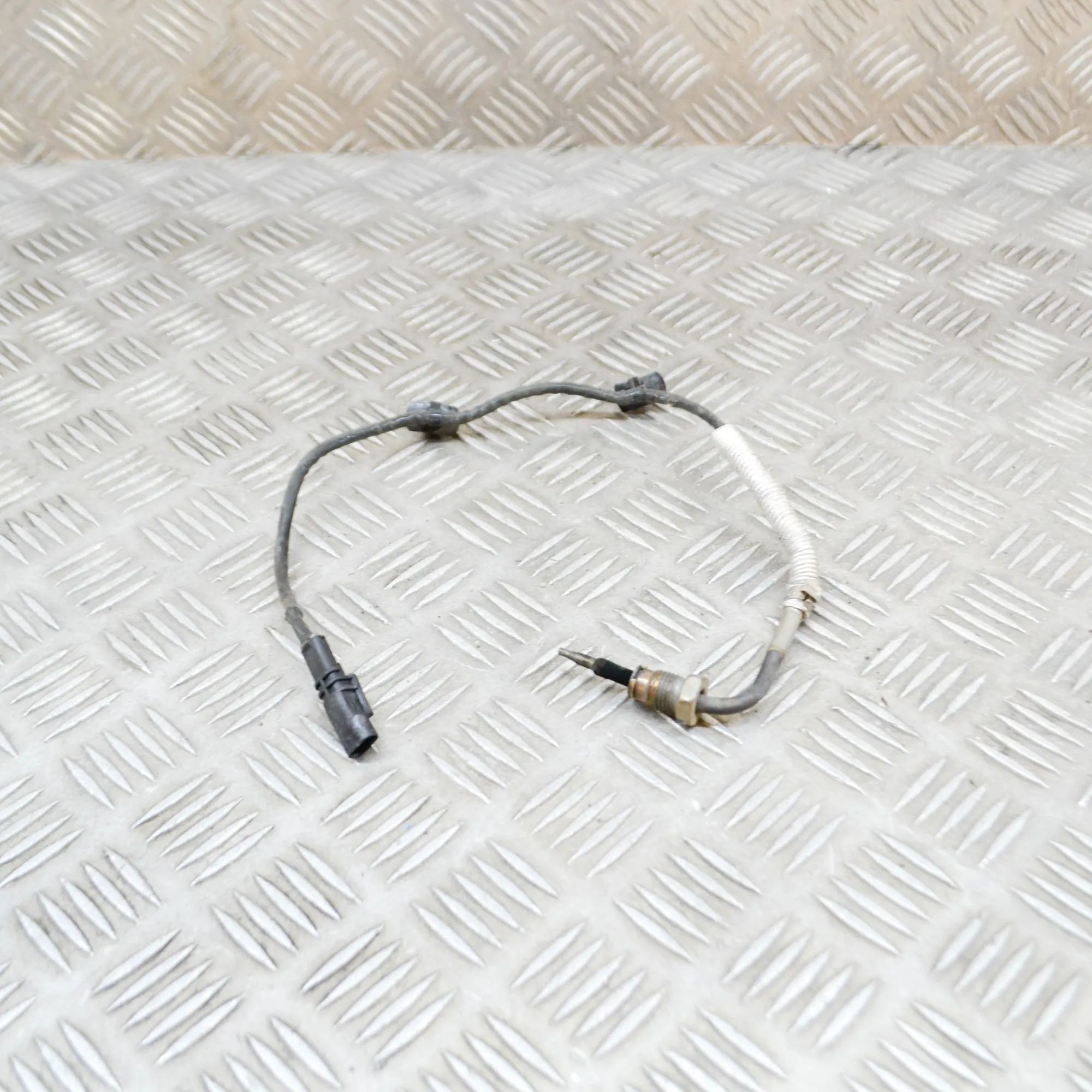 Hyundai Tucson датчик температуры Temperature Sensor — HYUNDAI TUCSON (NX4E, NX4A...