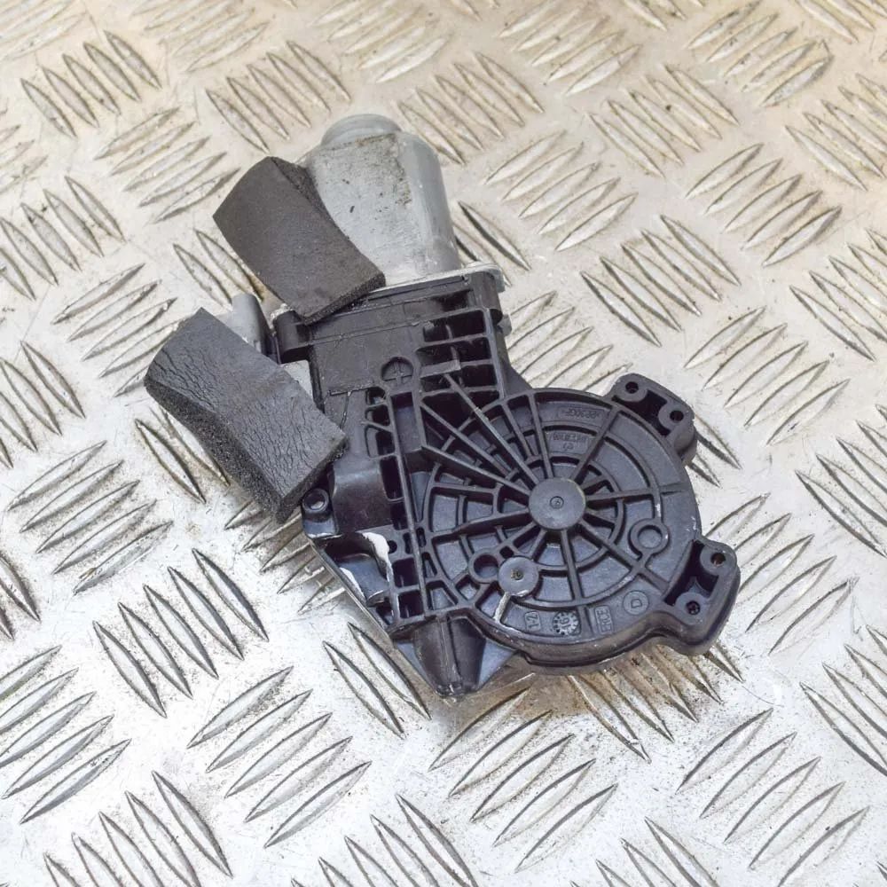 Tesla Model X Window regulator motor — front right Window regulator motor — front right — TESLA MO...