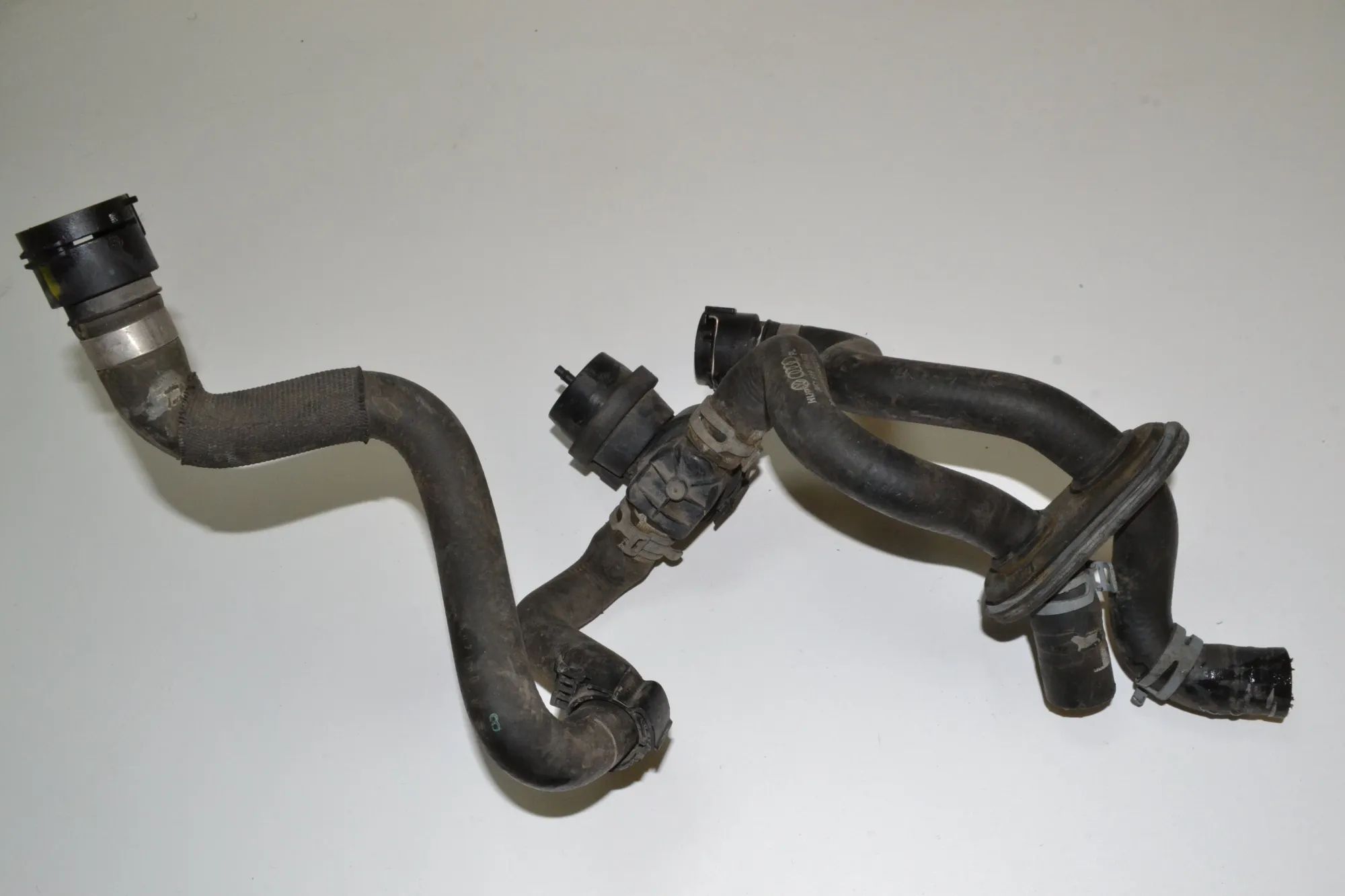 Audi A4 (B8) Pipe / hose Pipe / hose — AUDI A4 (Avant 8K5, B8) (2007-201...