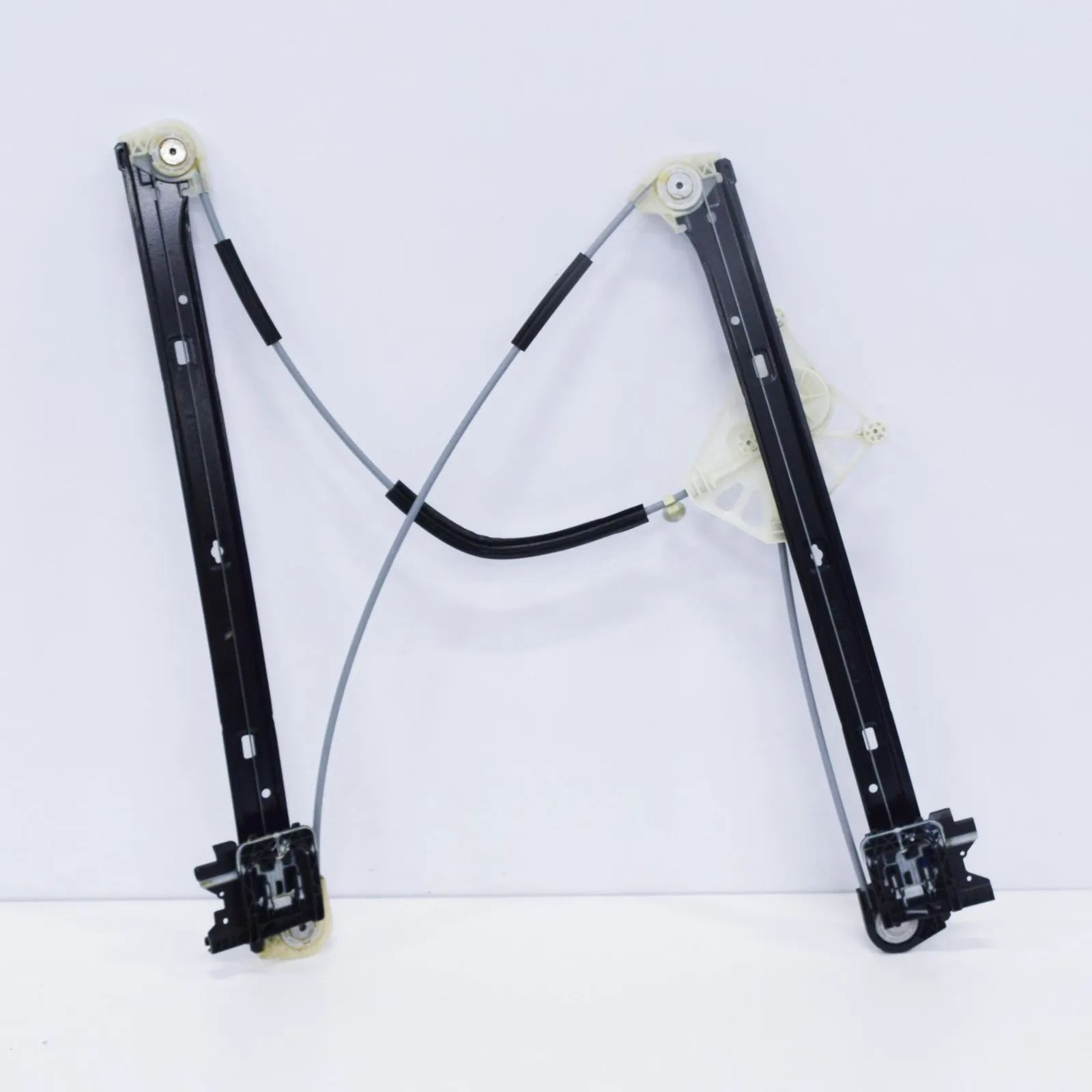 Audi Q7 (4M) Front Right Door Window Regulator Front Right Door Window Regulator — AUDI Q7 (4M...