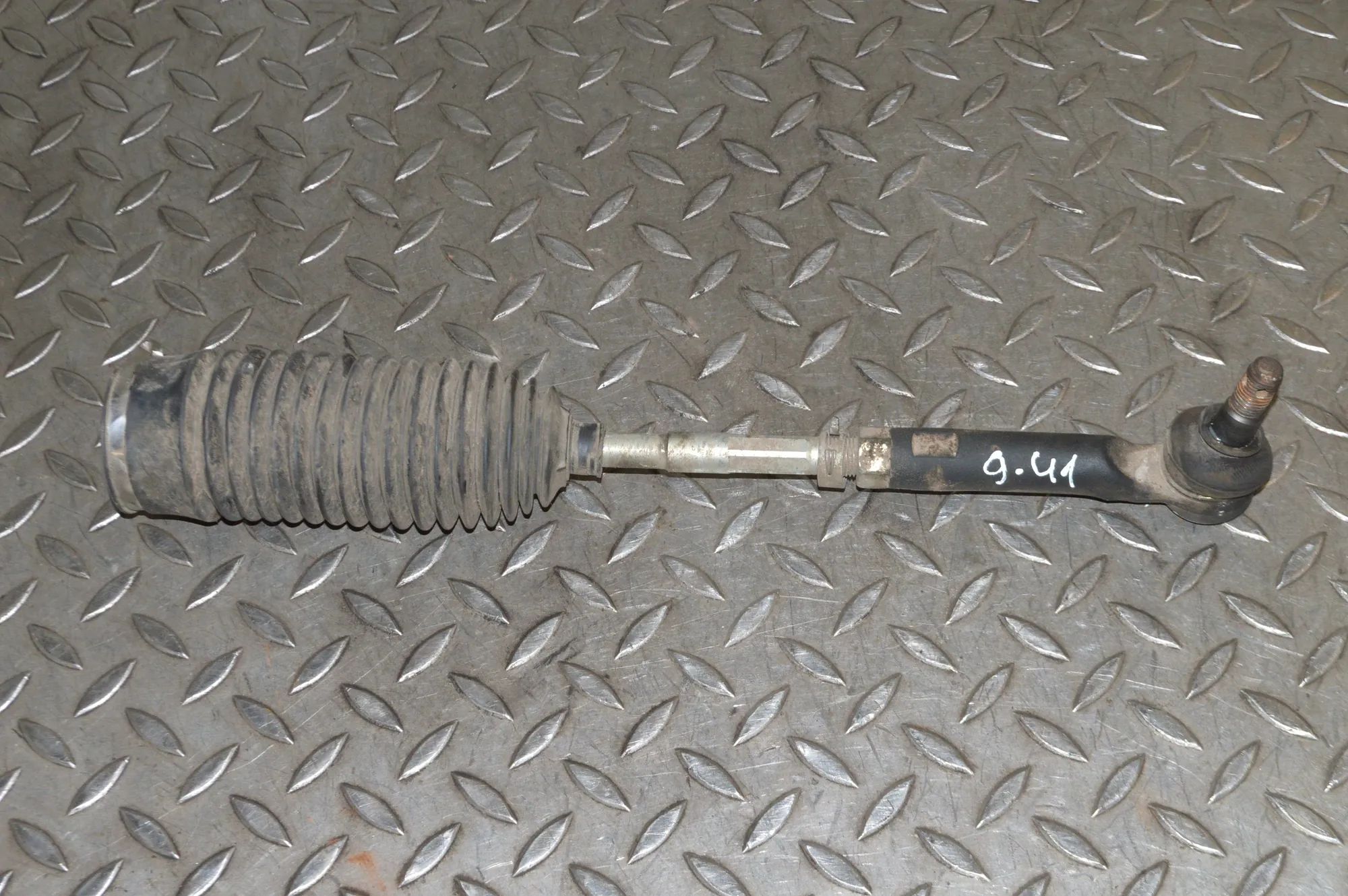 Toyota Land Cruiser 150 Steering tie rod — right Steering tie rod — right — TOYOTA LAND CRUISER ...