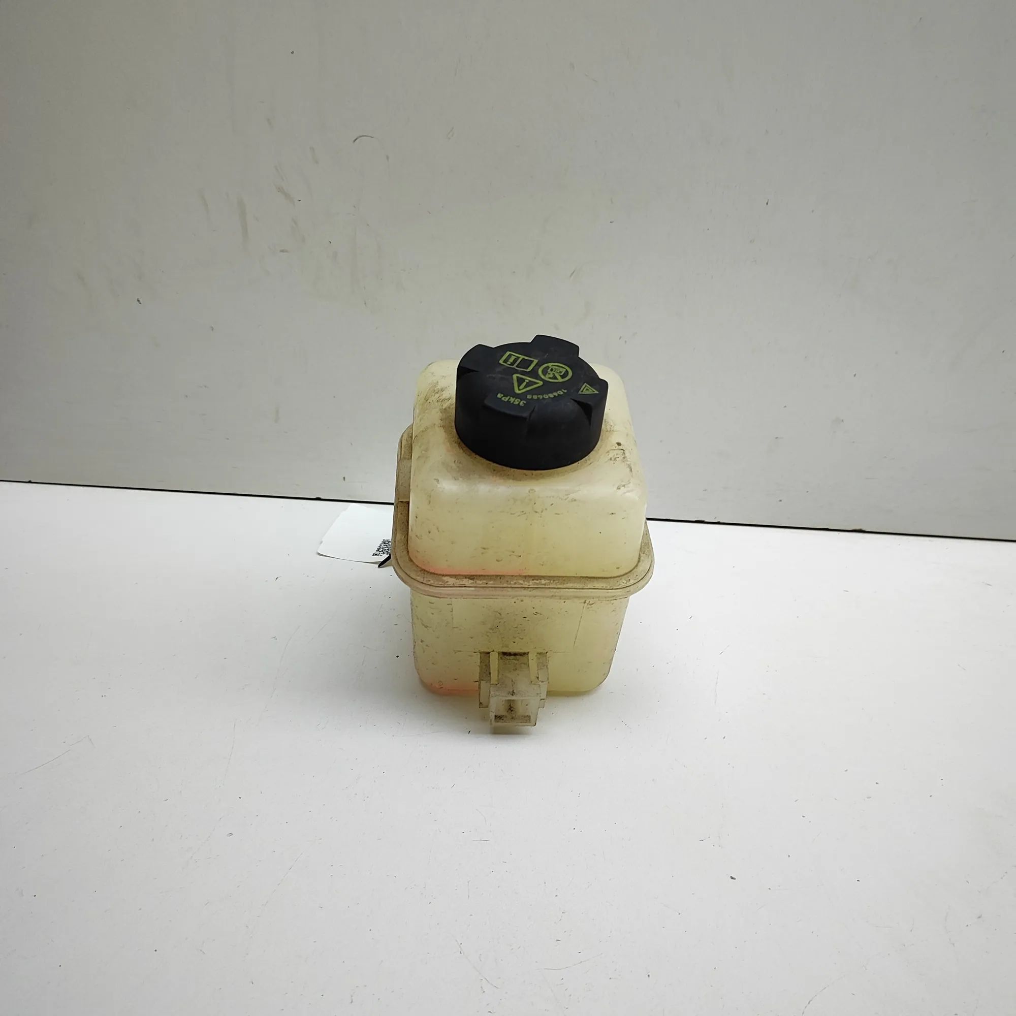 MG ZS Coolant Expansion Tank Coolant Expansion Tank — MG ZS (SUV) (2017-...)...