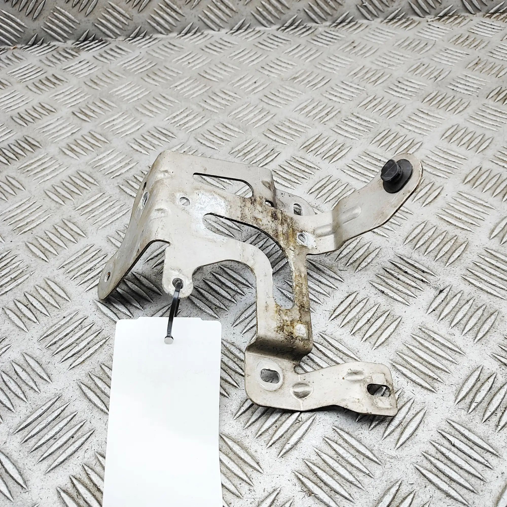 Porsche Panamera Bracket
