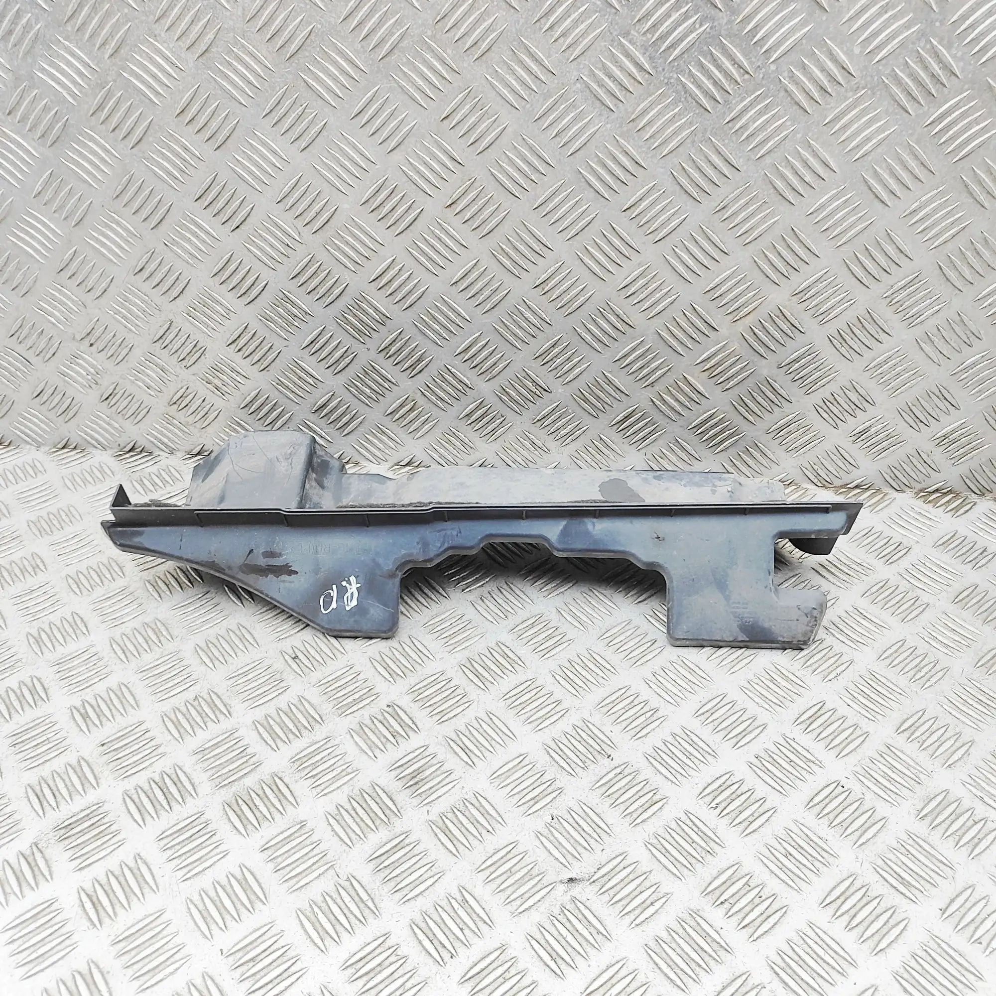 Hyundai Santa Fe Radiator Air Guide Duct Radiator Air Guide Duct — HYUNDAI SANTA (FÉ III...