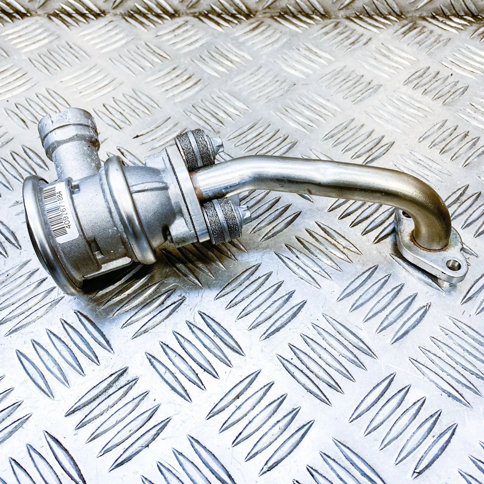 Porsche Macan EGR Valve EGR valve — PORSCHE MACAN (95B) (2014-...) — 94...