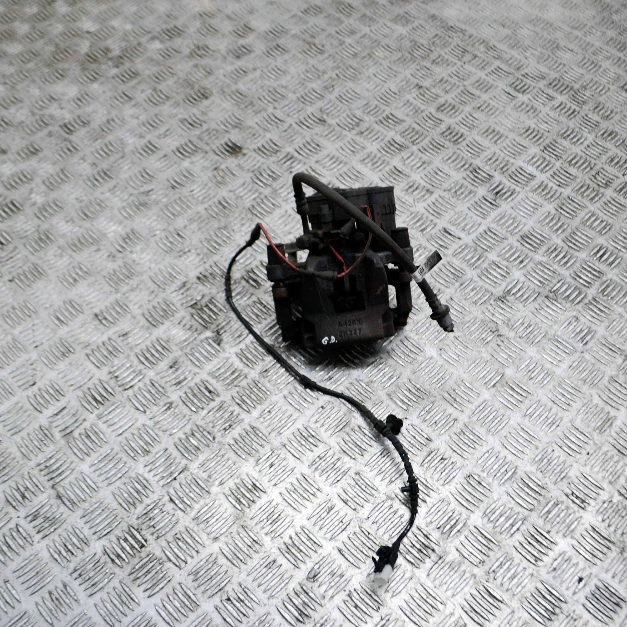 Jaguar I-Pace Brake caliper — rear right