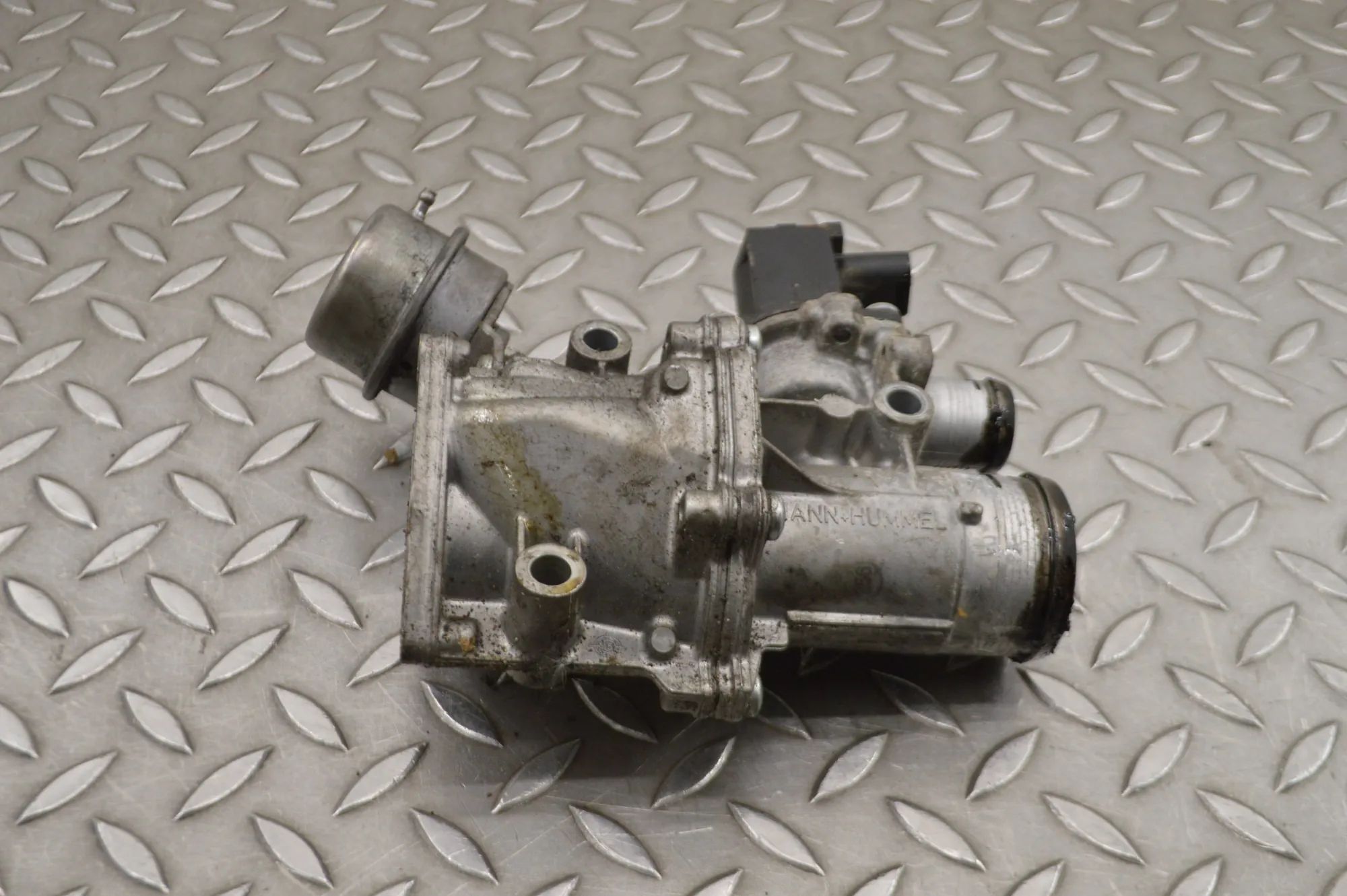 Land Rover Range Rover Sport (L494) EGR Valve EGR valve — LAND ROVER RANGE ROVER SPORT (II L4...