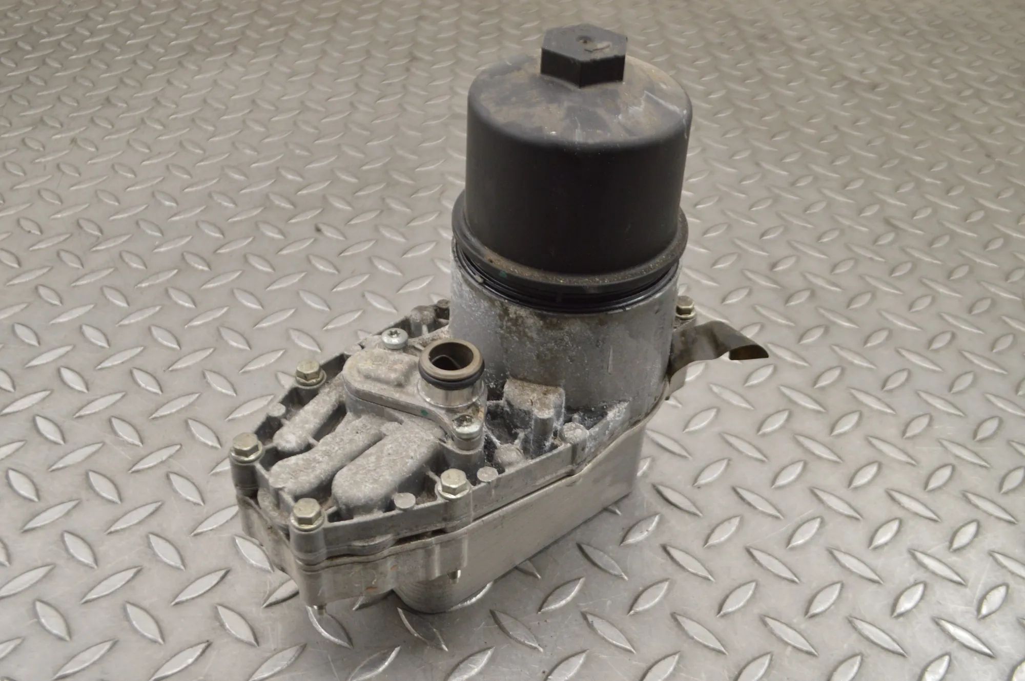 Land Rover Range Rover Velar Масляный радиатор Oil Cooler — LAND ROVER RANGE ROVER VELAR (L560...