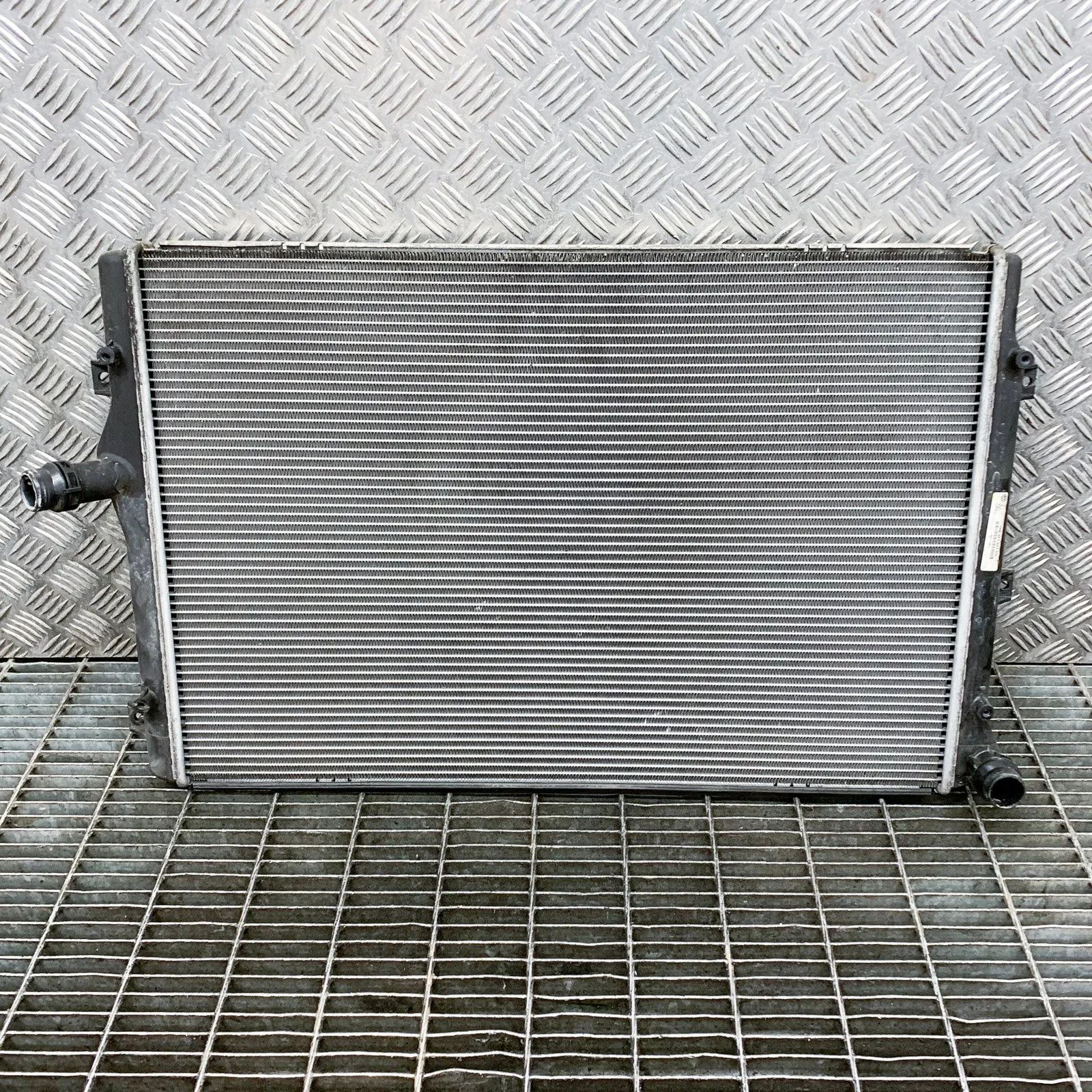 Skoda Superb (3T) Cooling Radiator Cooling Radiator — SKODA SUPERB (II 3T4) (2008-...