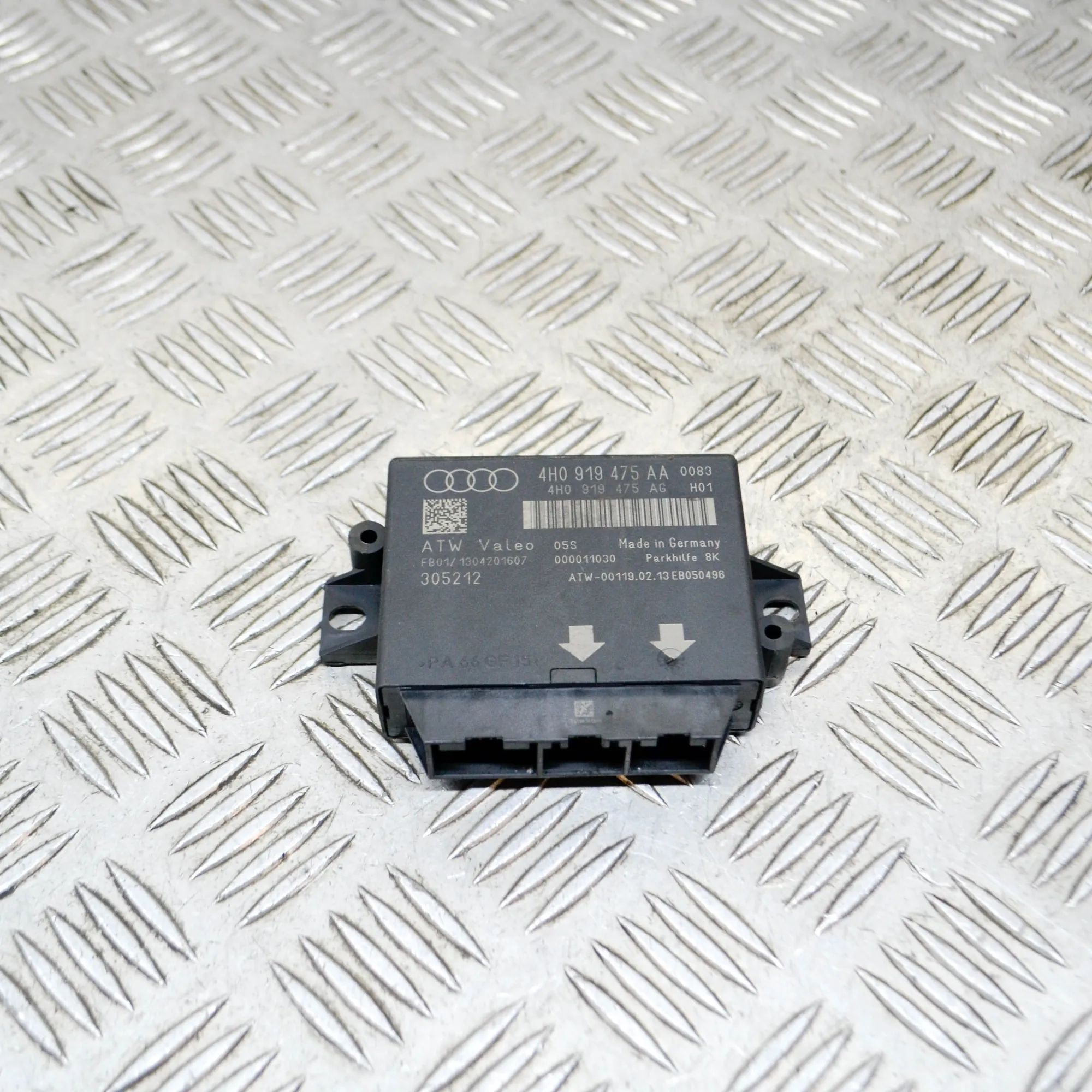 Audi A6 (C7) PDC Parking Sensor Control Unit PDC Parking Sensor Control Unit — AUDI A6 (4G2,...