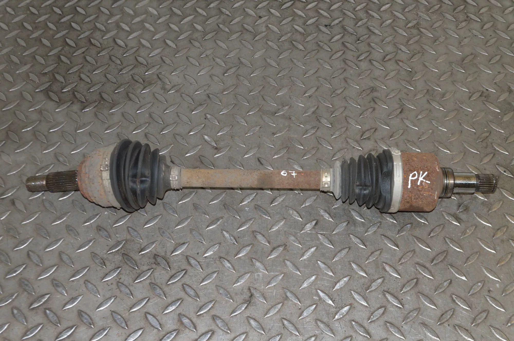 Ford Fiesta Front Left Driveshaft Front Left Driveshaft — FORD FIESTA (VI Van) (2...