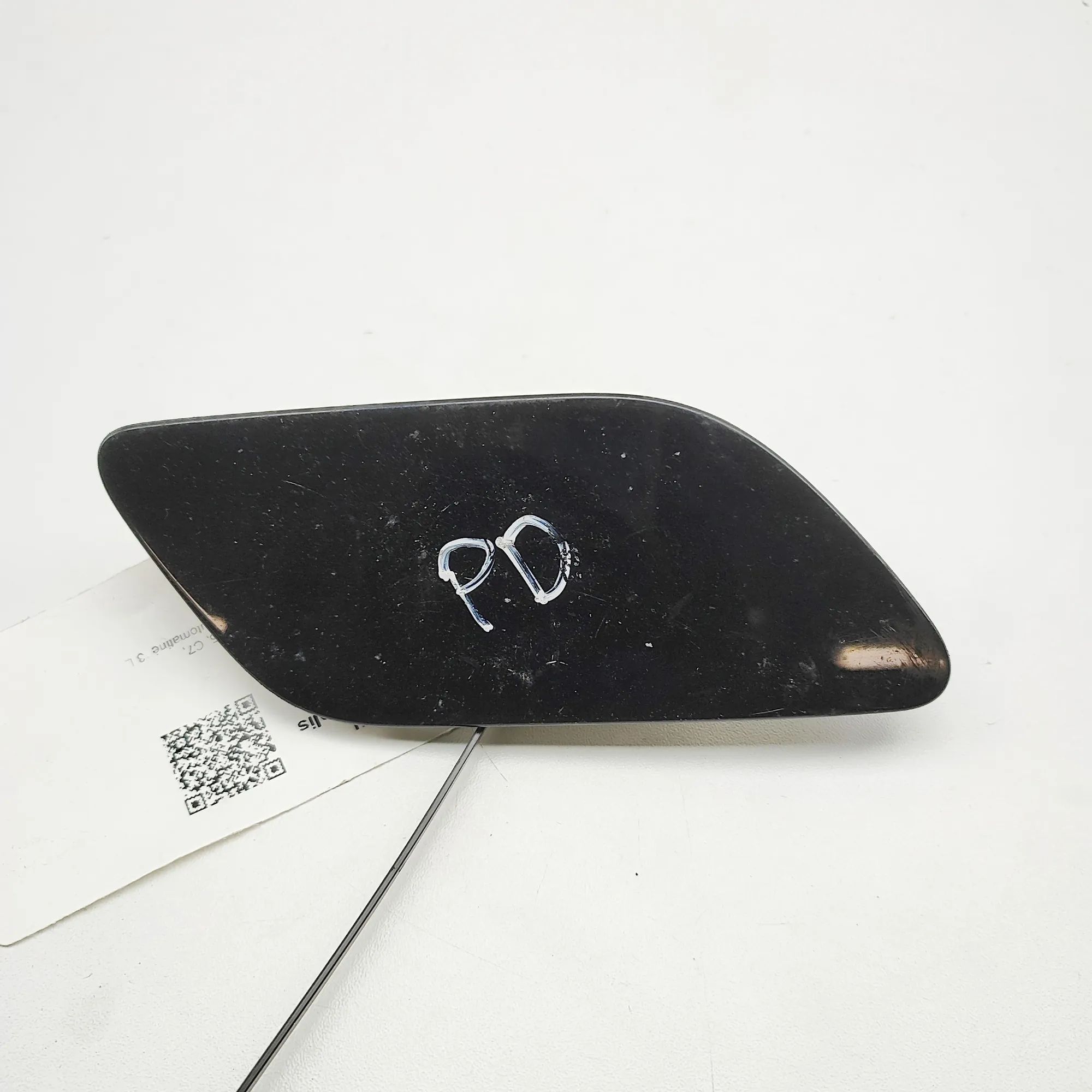 Audi A6 (C7) Headlight washer cover — right Headlight washer cover — right — AUDI A6 (Avant...