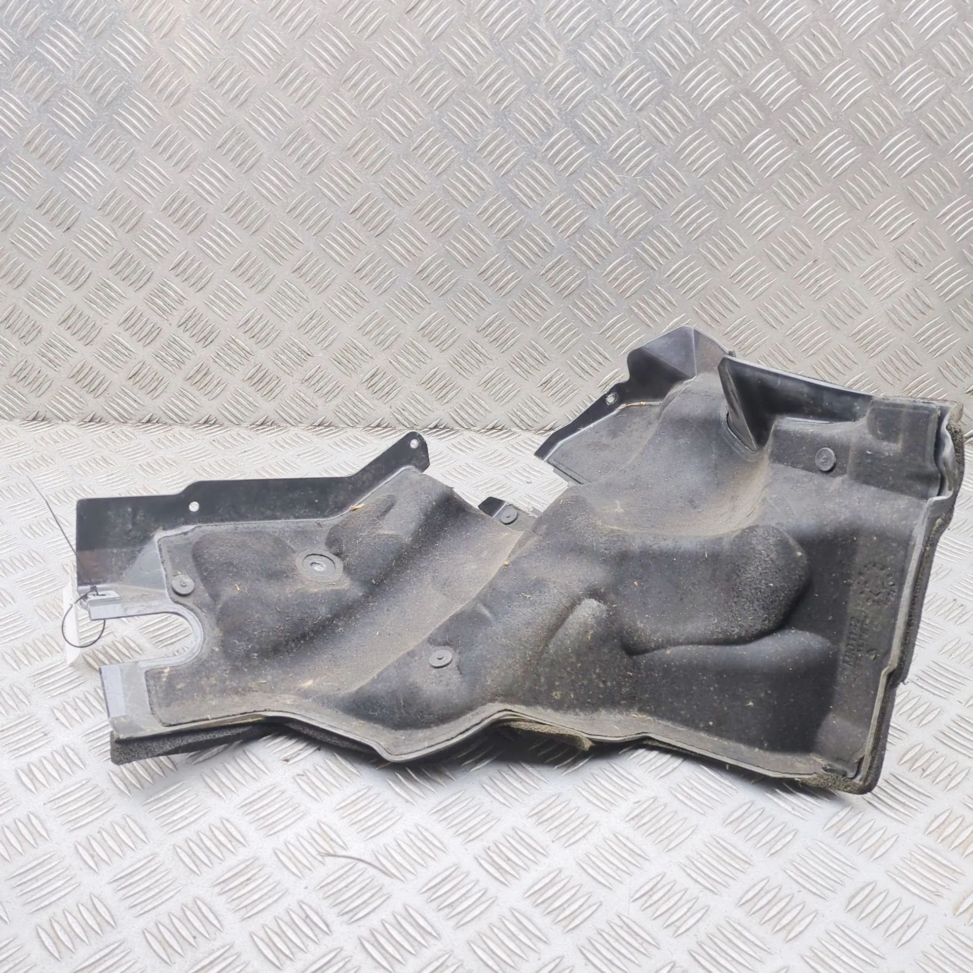 Land Rover Range Rover Velar Other Engine Compartment Parts Other Engine Compartment Parts — LAND ROVER RAN...