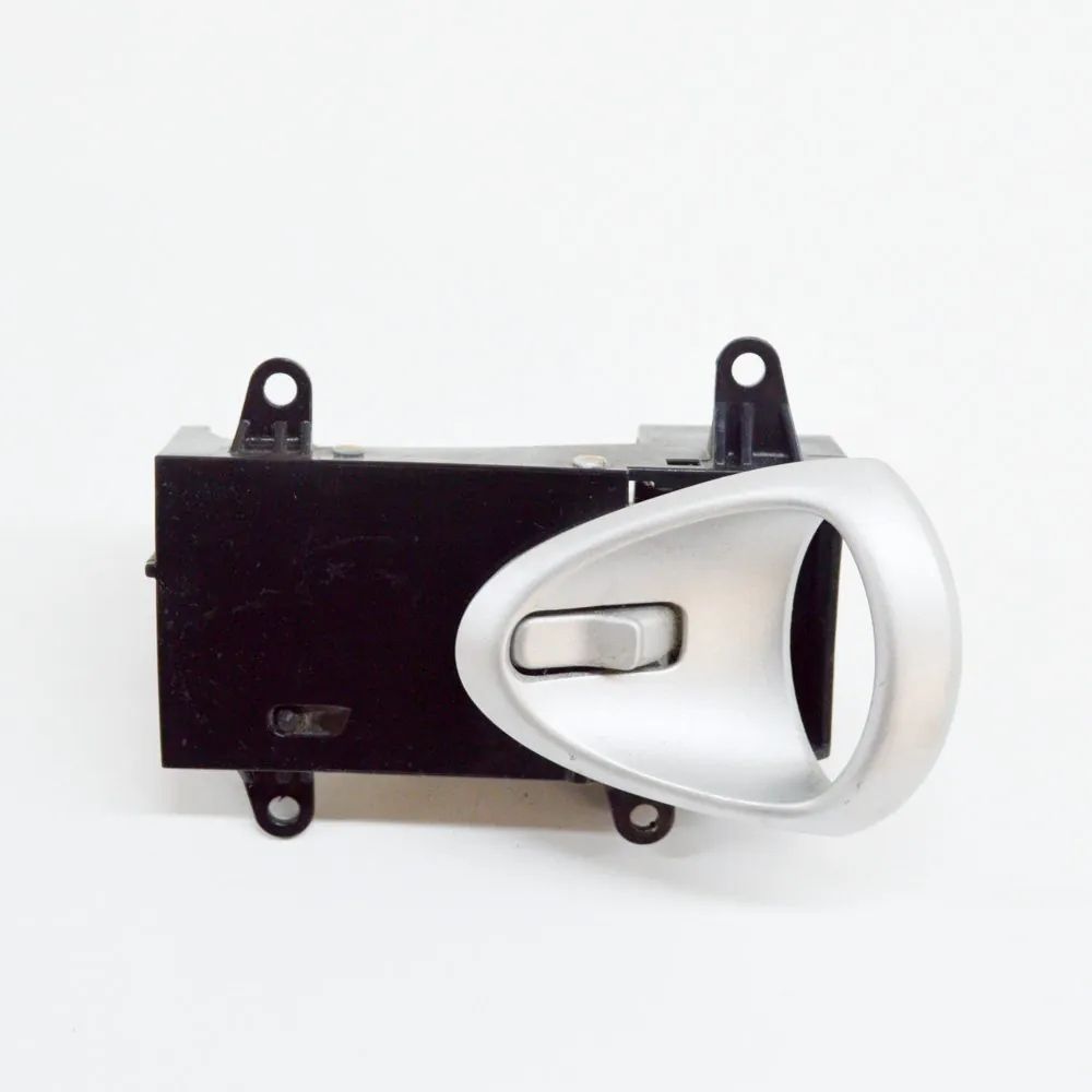 Nissan 350Z Interior opening handle — front left Interior opening handle — front left — NISSAN 3...