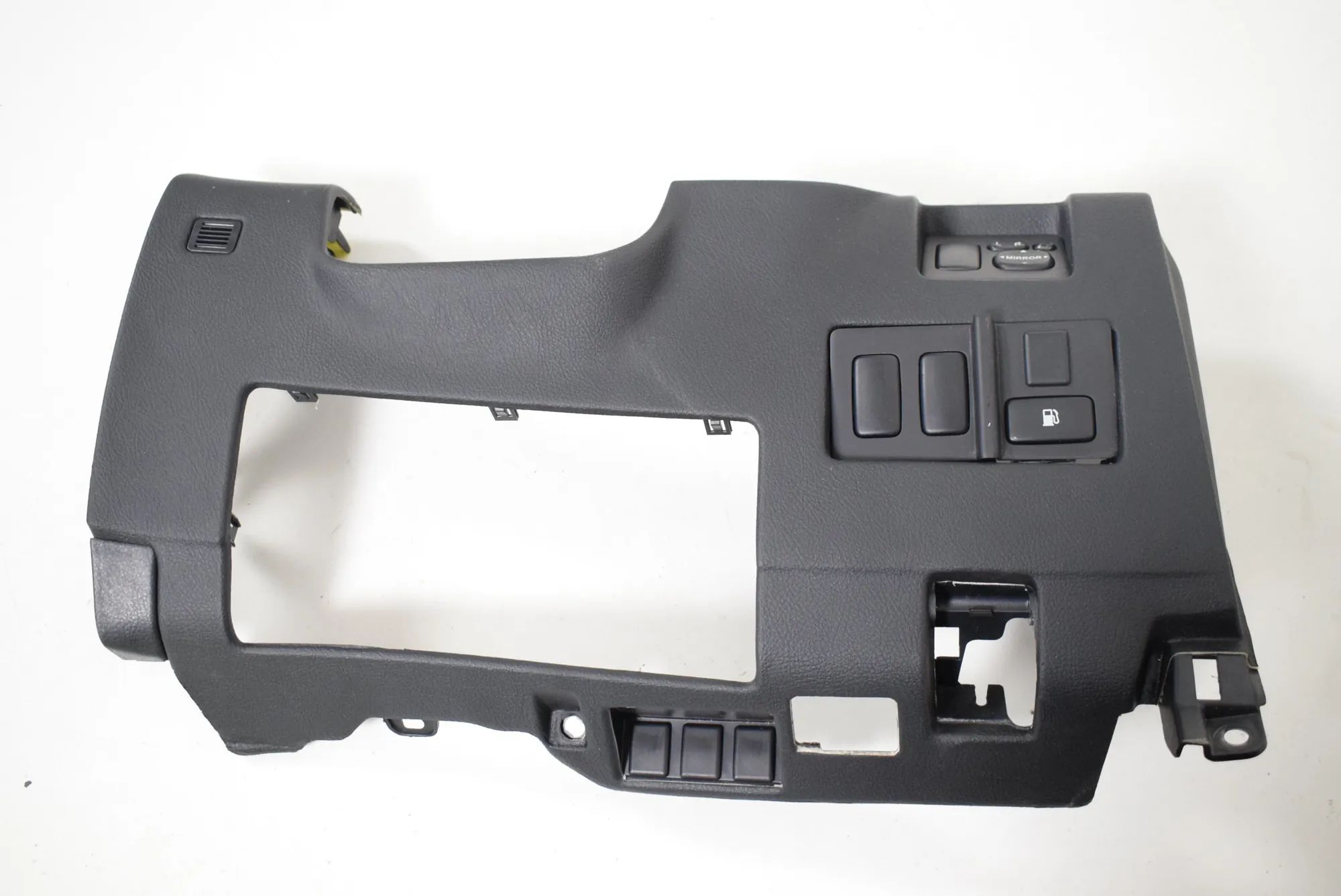Lexus RX Lower dashboard trim Lower dashboard trim — LEXUS RX (_U3_) (2003-20...