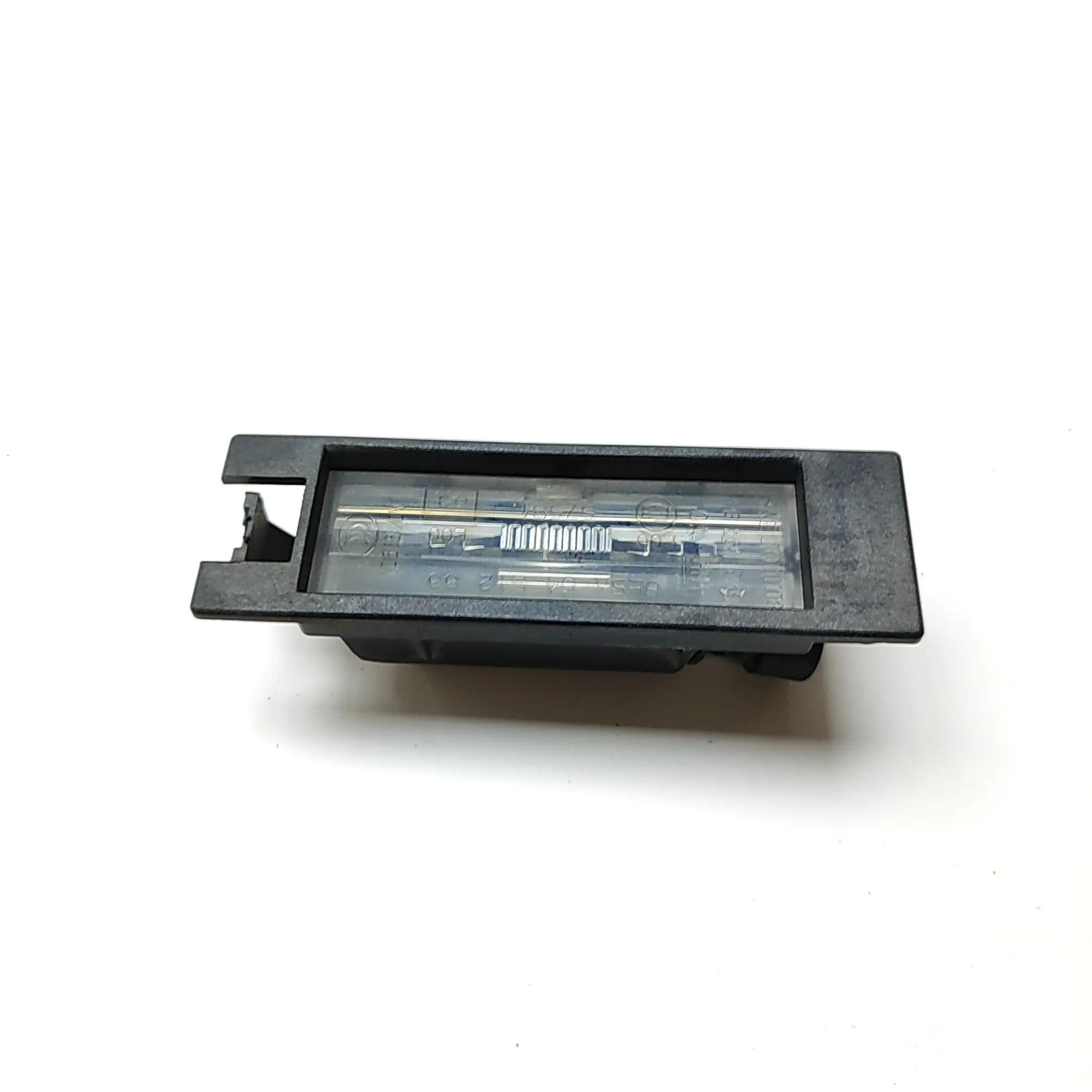 Chevrolet Camaro License plate lights License plate lights — CHEVROLET CAMARO (2009-2...