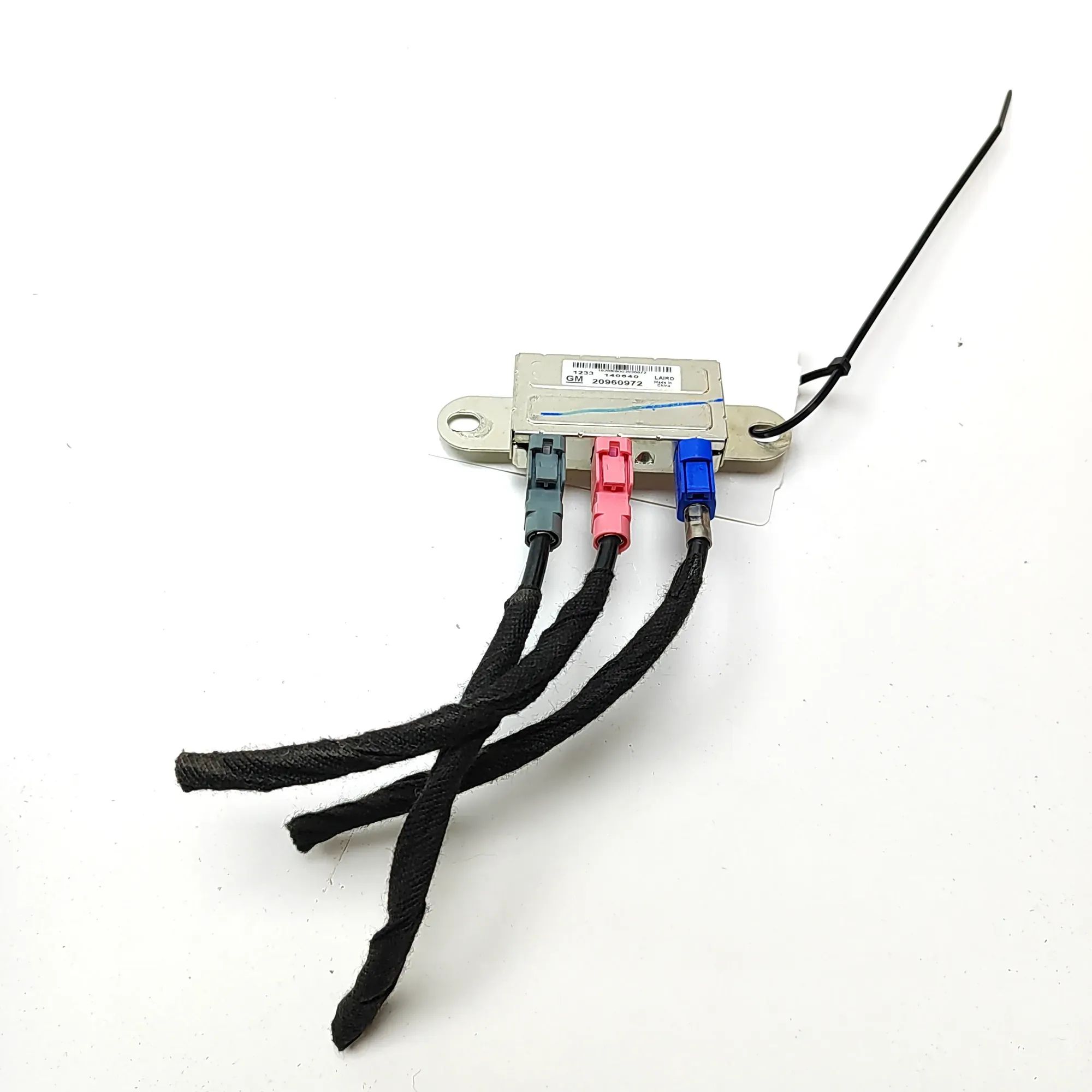 Chevrolet Camaro Antenna Amplifier Antenna Amplifier — CHEVROLET CAMARO (2009-2015...