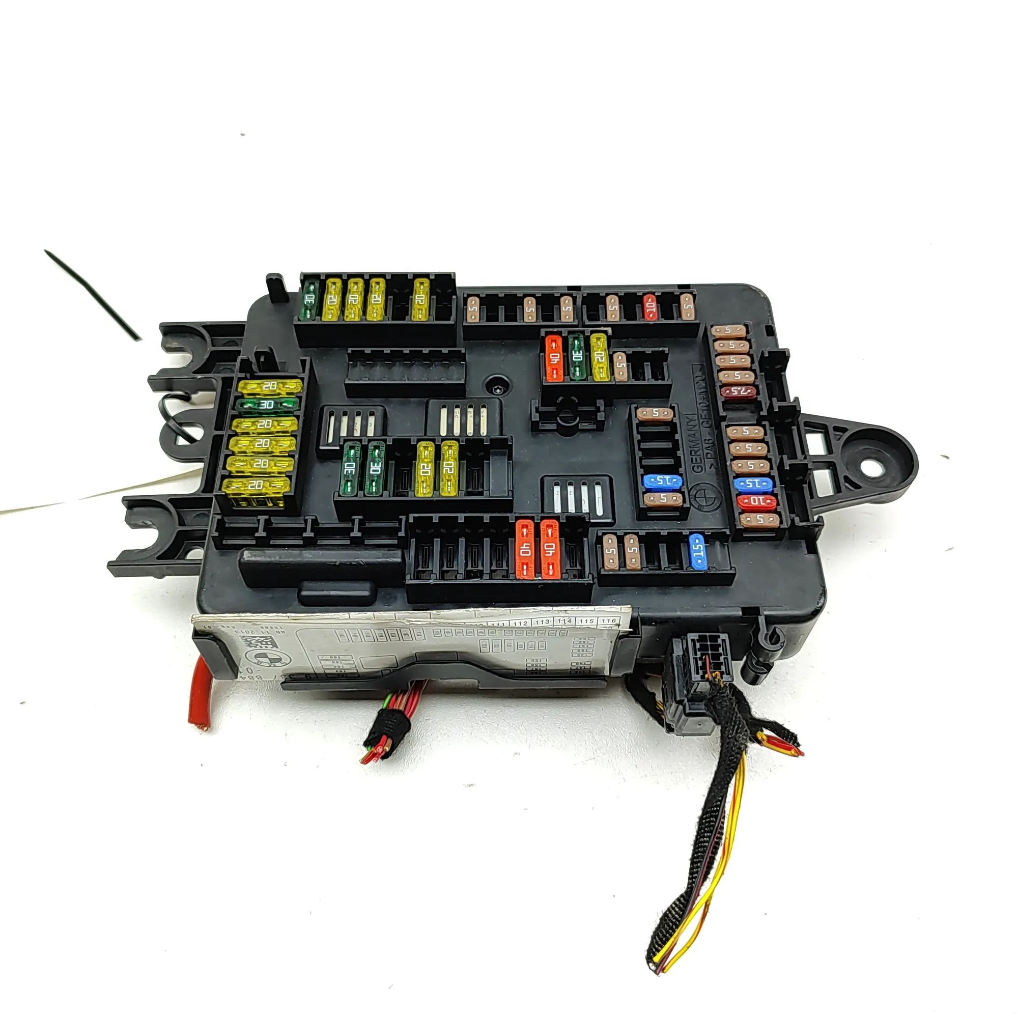 BMW 2 (F22 / F23) Fuse Box Module Fuse Box Module — BMW 2 SERIES (F22, F23) (2013...