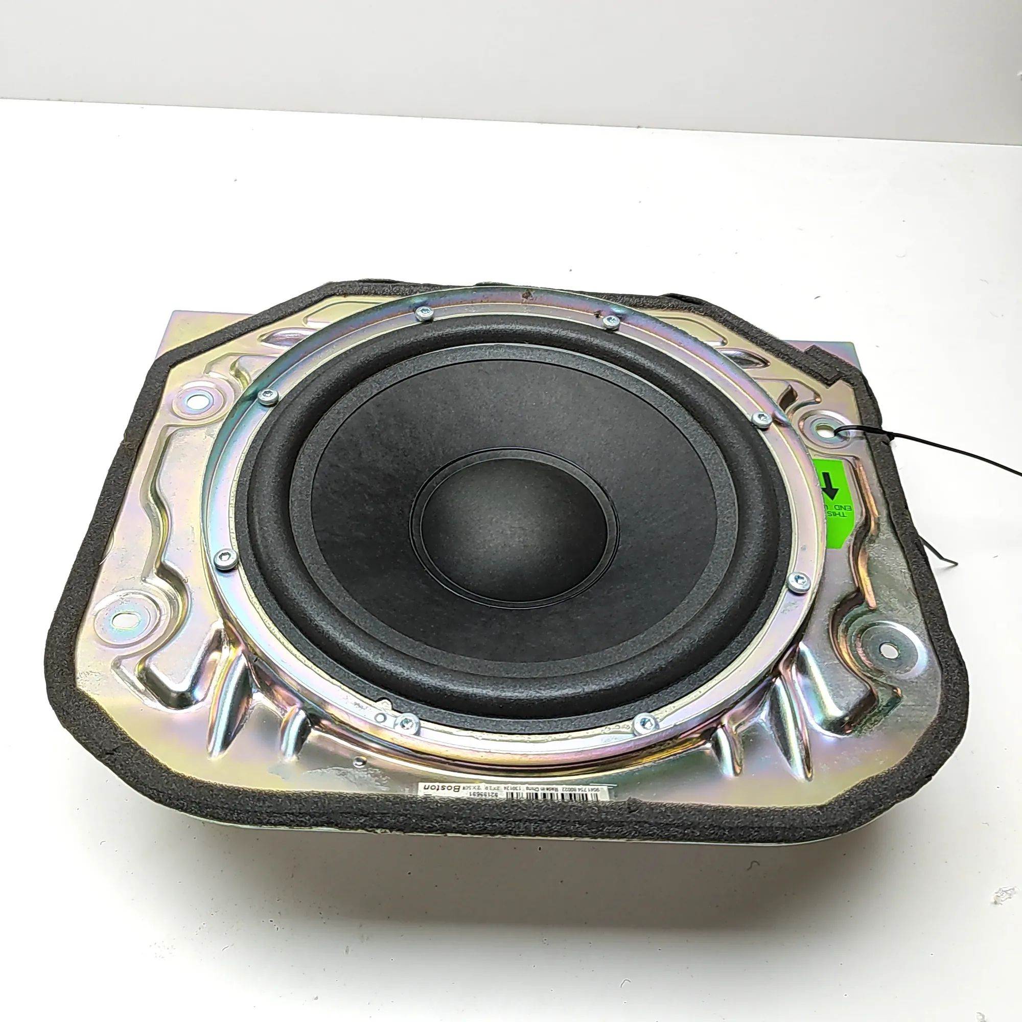 Chevrolet Camaro Сабвуфер Subwoofer — CHEVROLET CAMARO (2009-2015) — 9219...